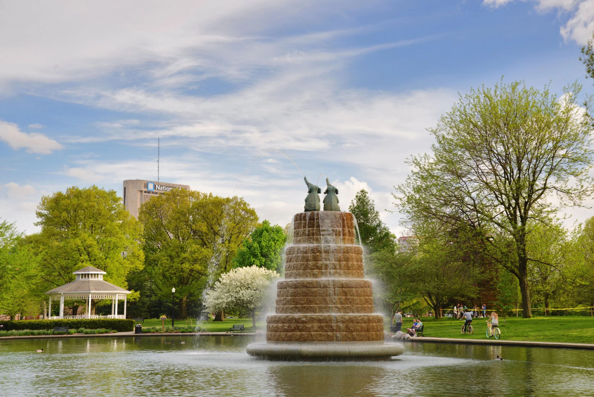 Goodale Park water feature and lush green surroundings