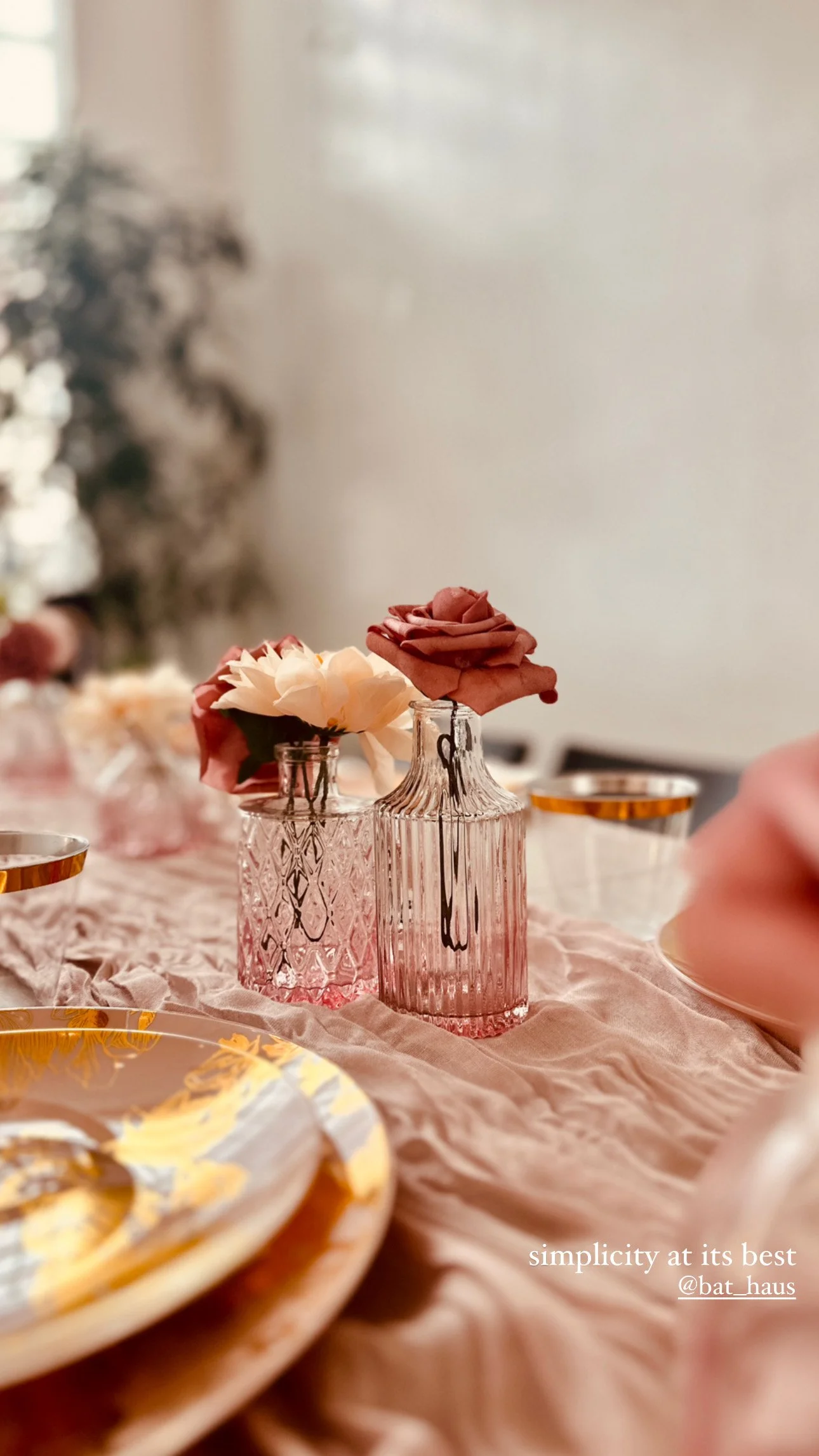 How to Transform a Simple Room Into a Beautiful Event (Without Overdecorating)