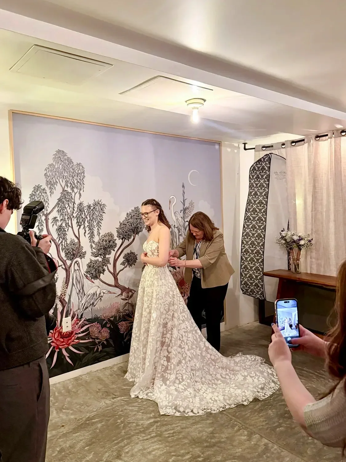 Bridal suite at bat haus wedding venue in brooklyn