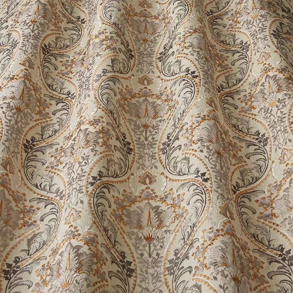 lynwood_saffron_2.jpg