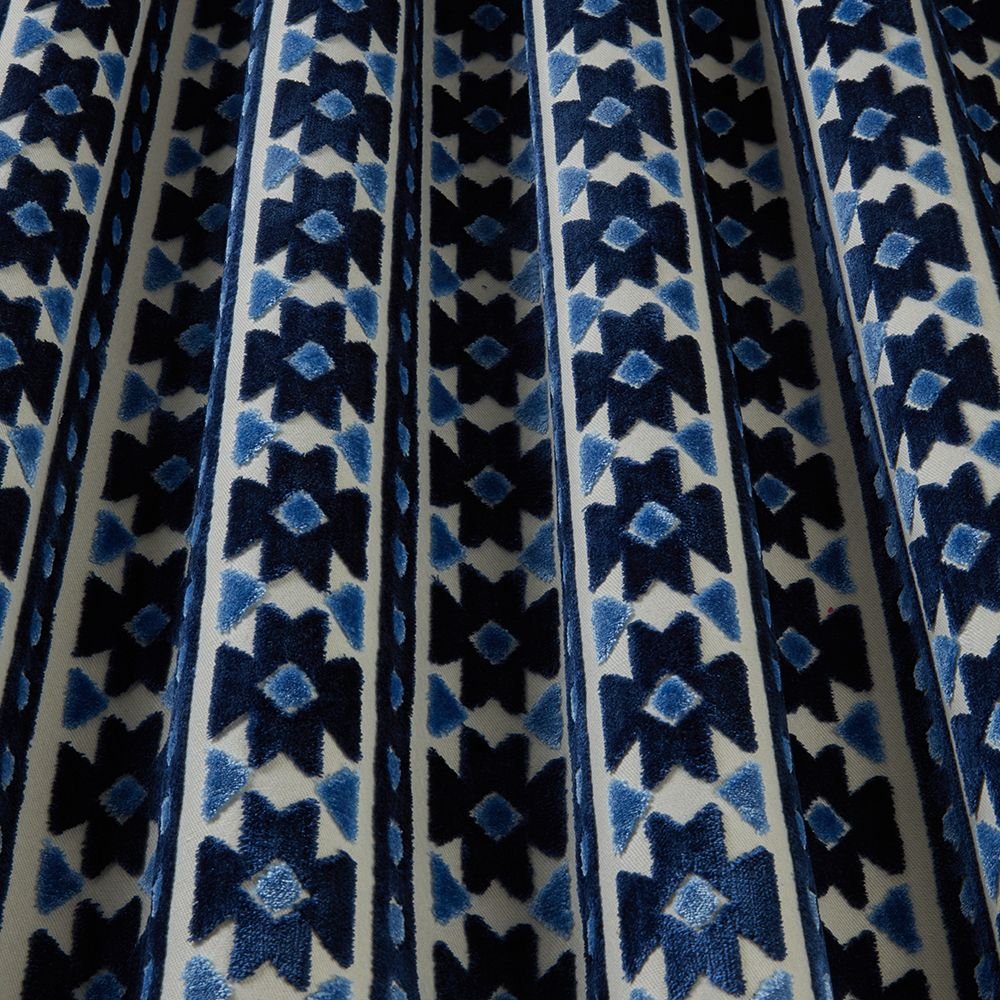 bazaar_navy_2_1.jpg