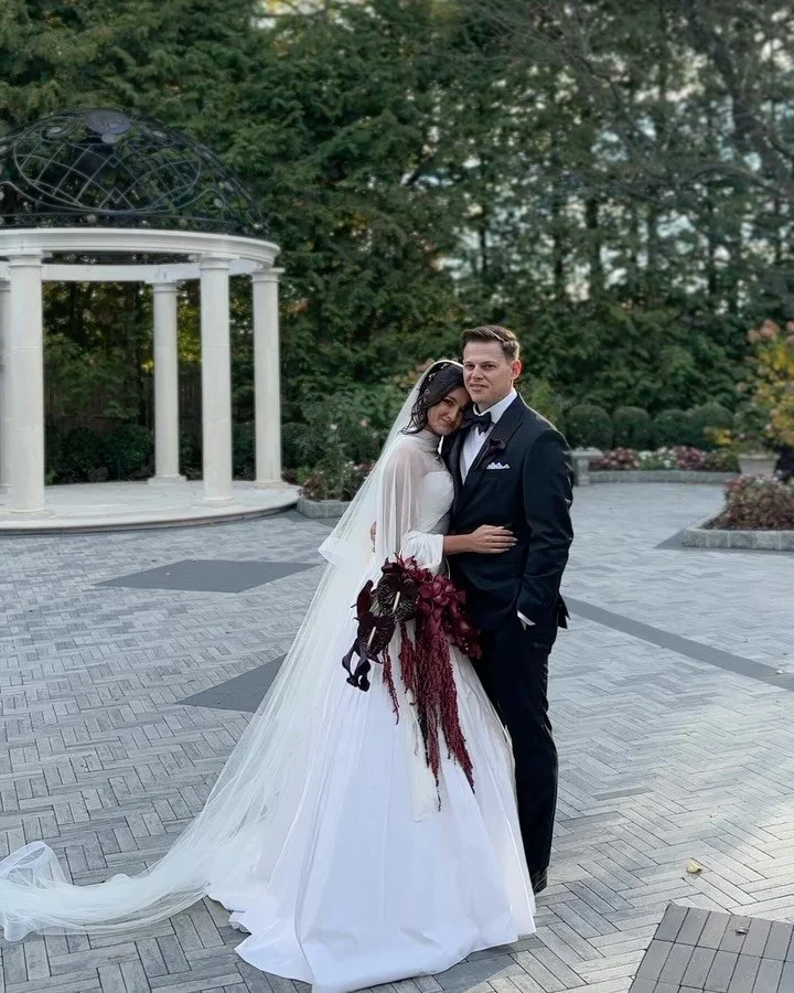 from our favorites folder of the Curran wedding 💌🕊️

Photographer: @shotsbysamphoto 
Videographer: @chris_antice 
Makeup: @jennaapel
Hair: @hairstyledby_k 
Florist &amp; Candles: @weddedevents
Design &amp; Draping: @artemisarmelia 
Concept &amp; Cr