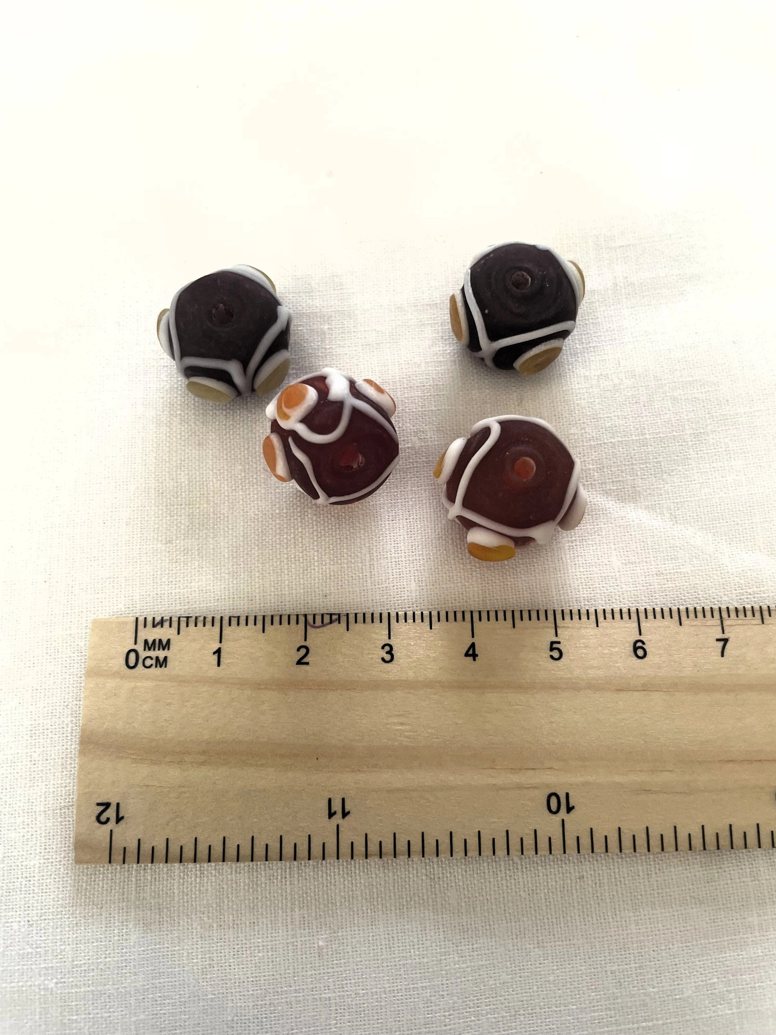 Line & Spot Bead - Small