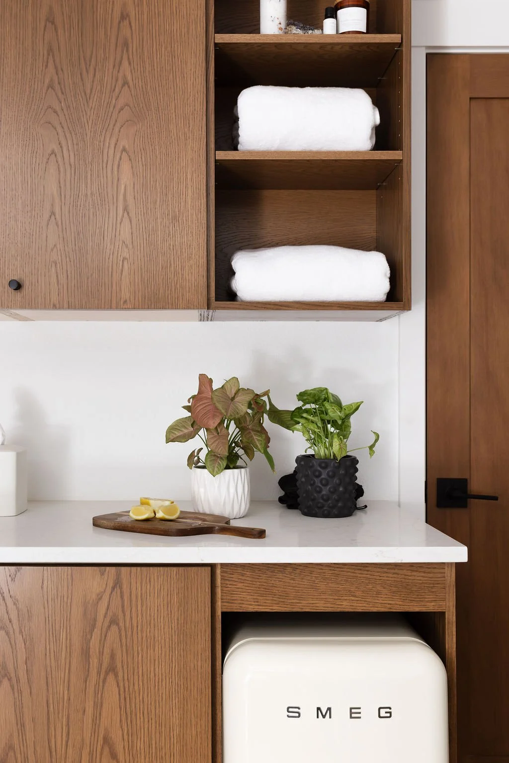 Wellness-room-details-counter.jpg