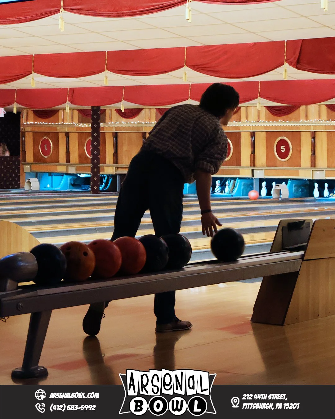 Need Saturday plans? Come bowling.

Our doors open at noon 🤩

See you there! 👀

🔗www.arsenalbowl.com 
📍212 44th Street, Pittsburgh, PA 15201
📞(412) 683-5992

 #thingstodoinpittsburgh #pittsburghpa #bowlingfun #pittsburgh #bowling #saturday #satu