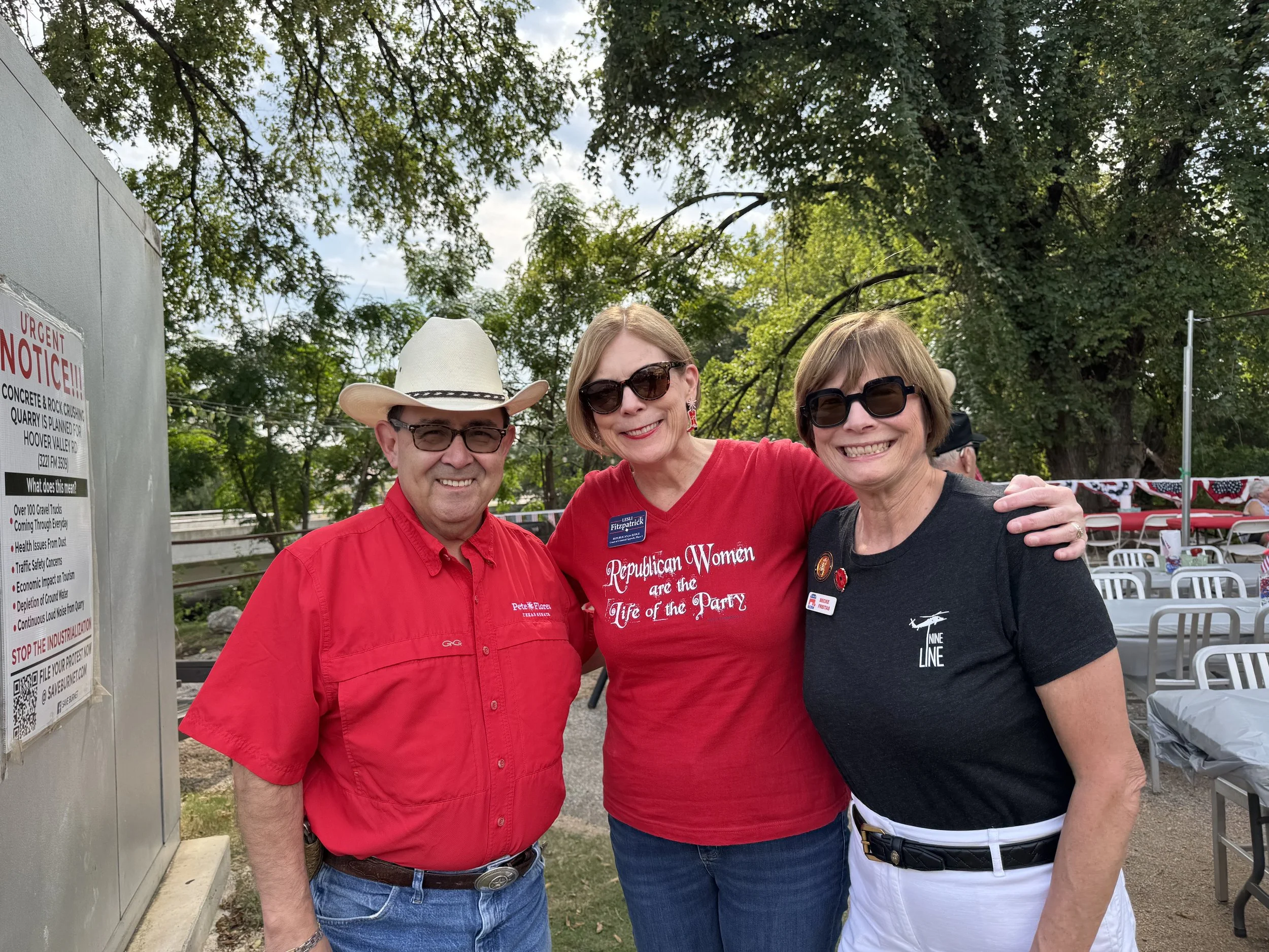 Senator Pete Flores & Judicial Candidate Lesli Fitzpatrick shared a moment with BCRC Vice President Becke Freitas. Thanks, Becke, for your many contributions to the planning of the picnic!