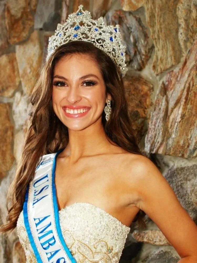 Alexina- 2012 Jr. Teen