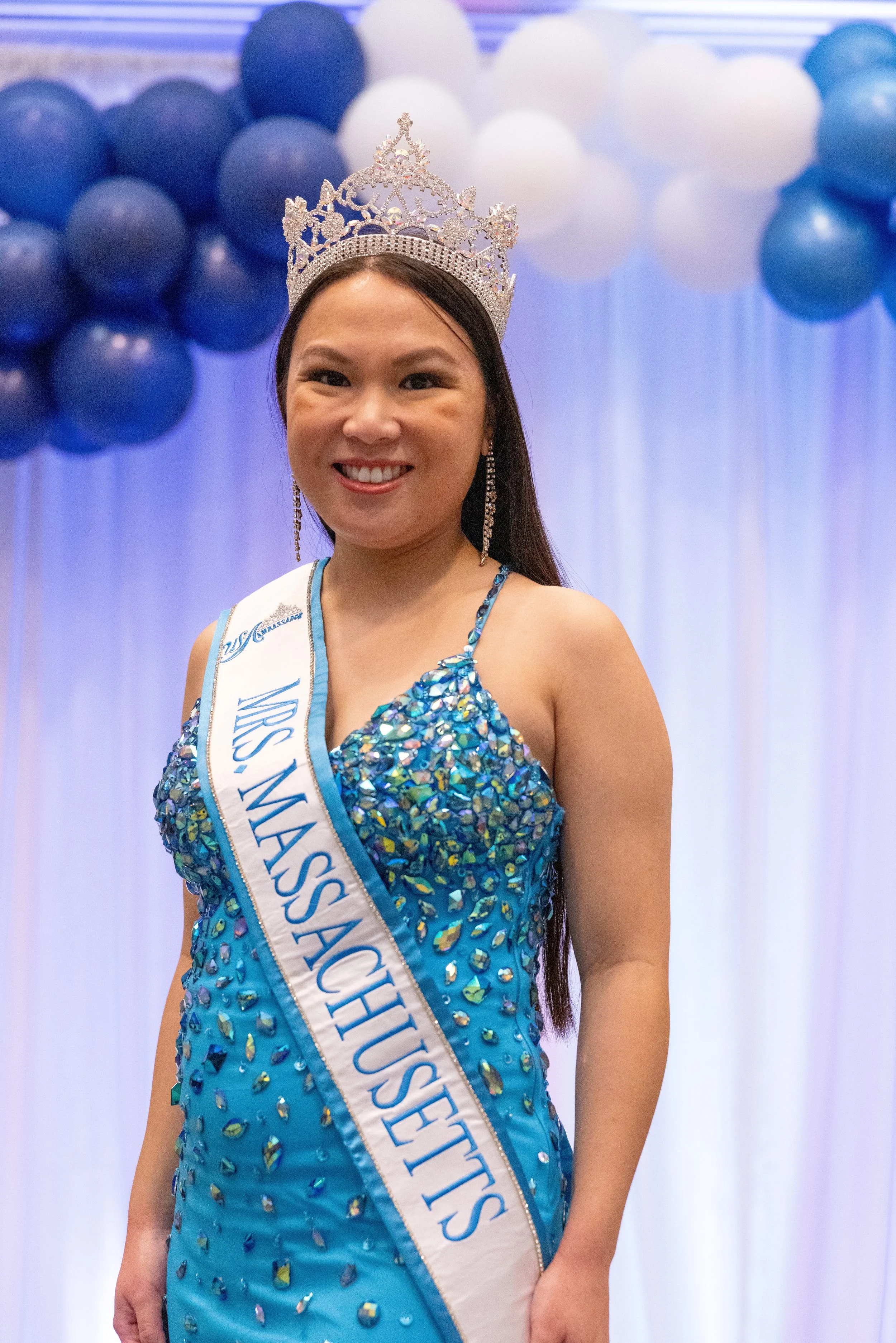 Mindy Lee- Mrs. Massachusetts