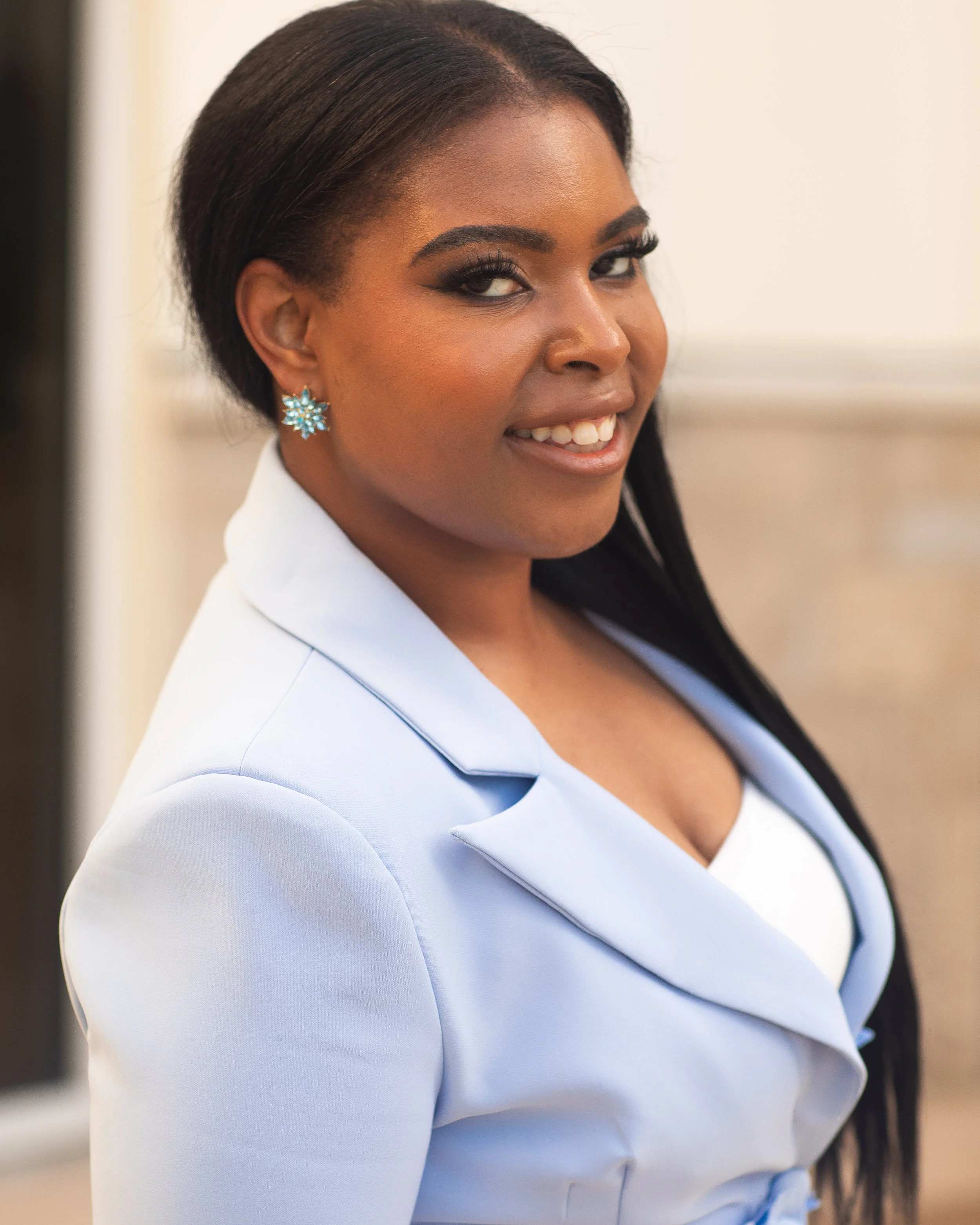Kaeja Saucer- Miss Massachusetts