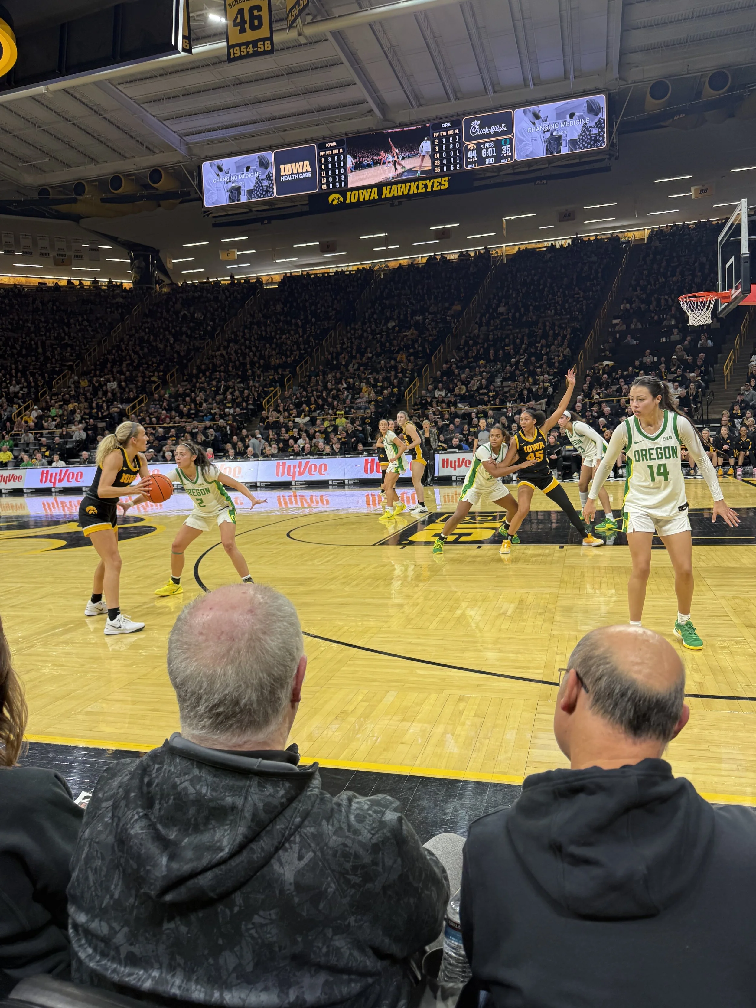Dragonfly Cheers on Iowa Women’s Basketball