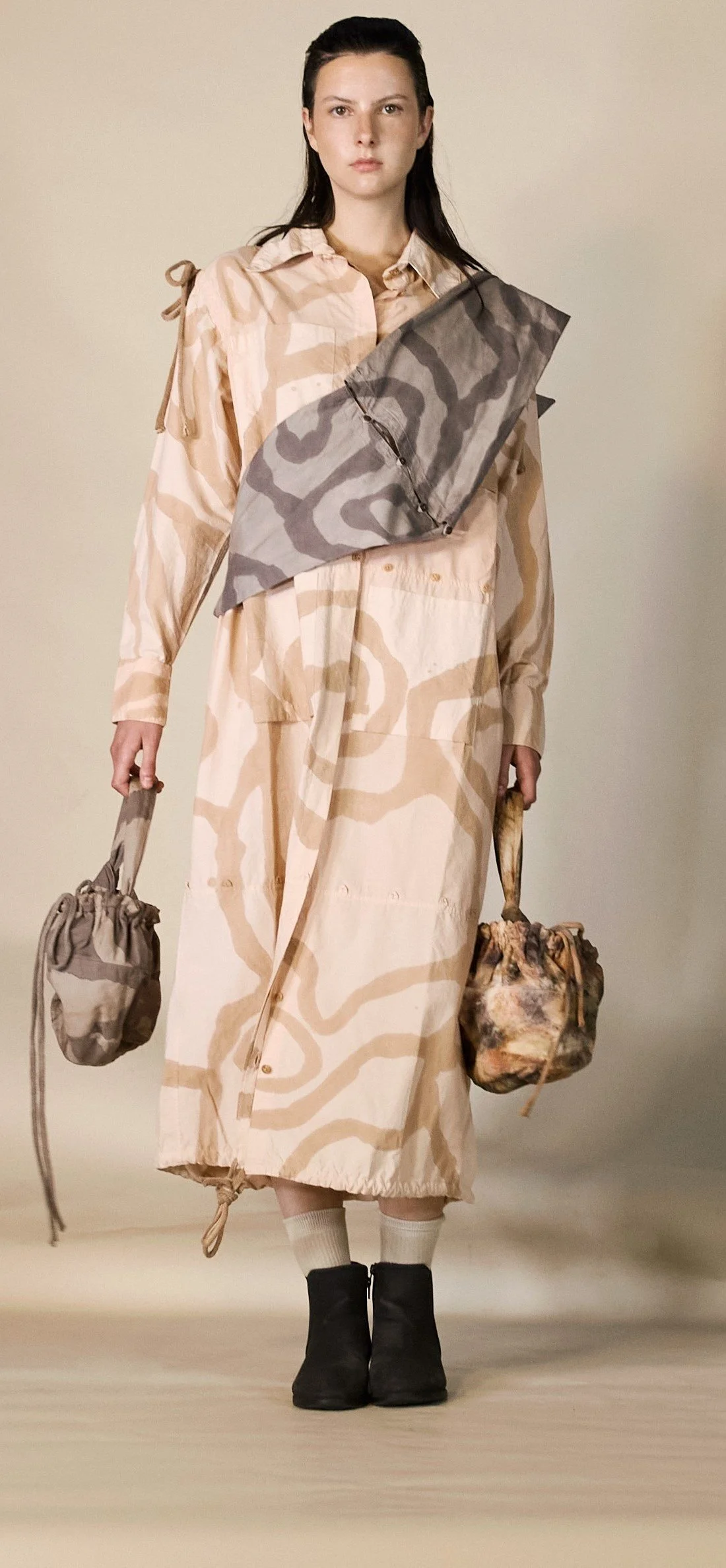 RMIT-HONOURS-GRAD-SHOW_Runway_01.jpg