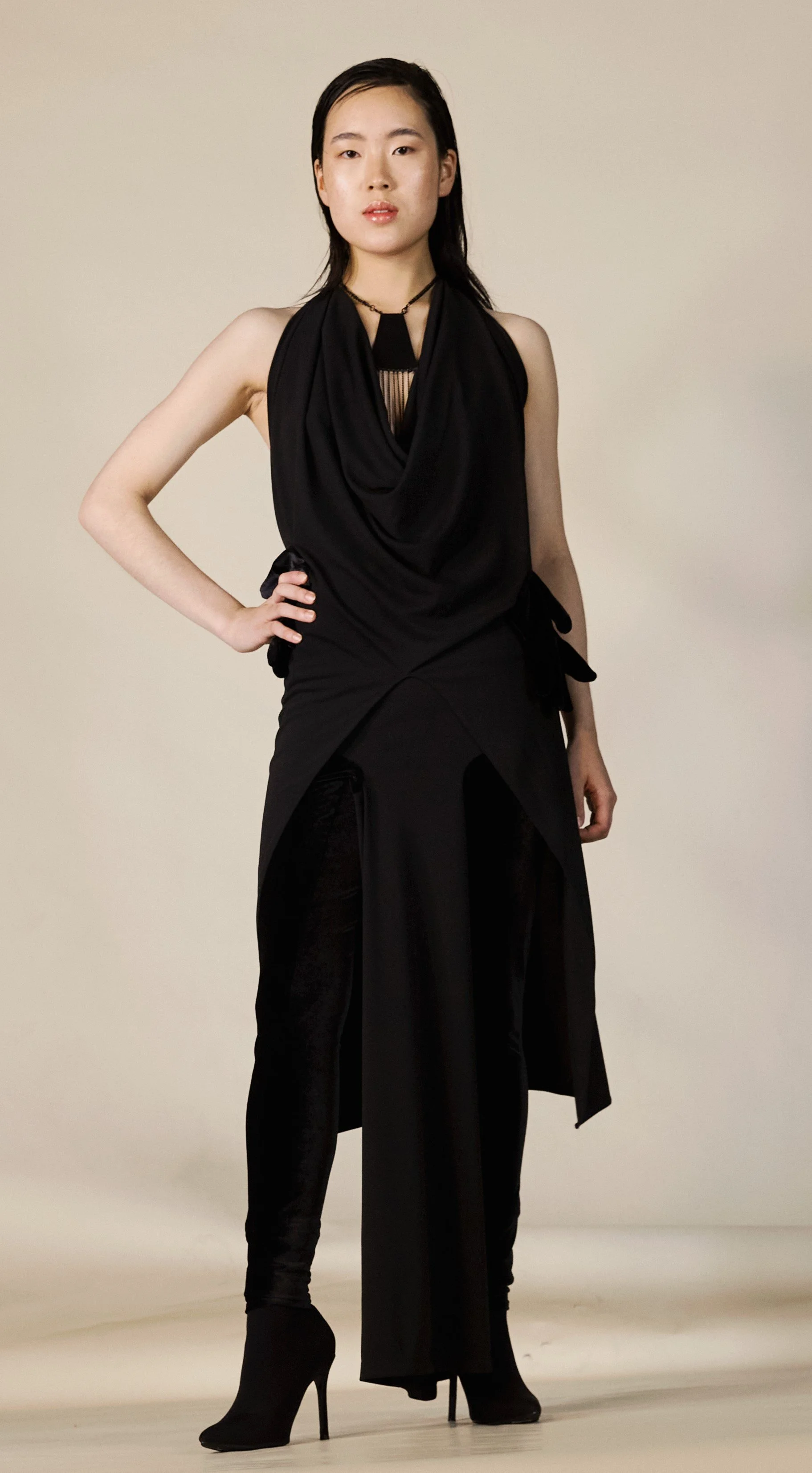 RMIT-HONOURS-GRAD-SHOW_Runway_09.jpg