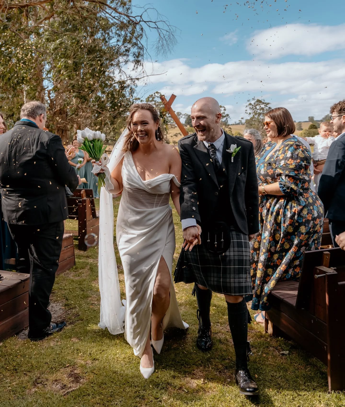 The walk back down the aisle is pure serotonin.

Lauren and Richy met the vintage way, at a house party in North Melbourne. They cured their sore heads the next morning with a big breakky and never really spent much time apart after that.

Fifteen ye