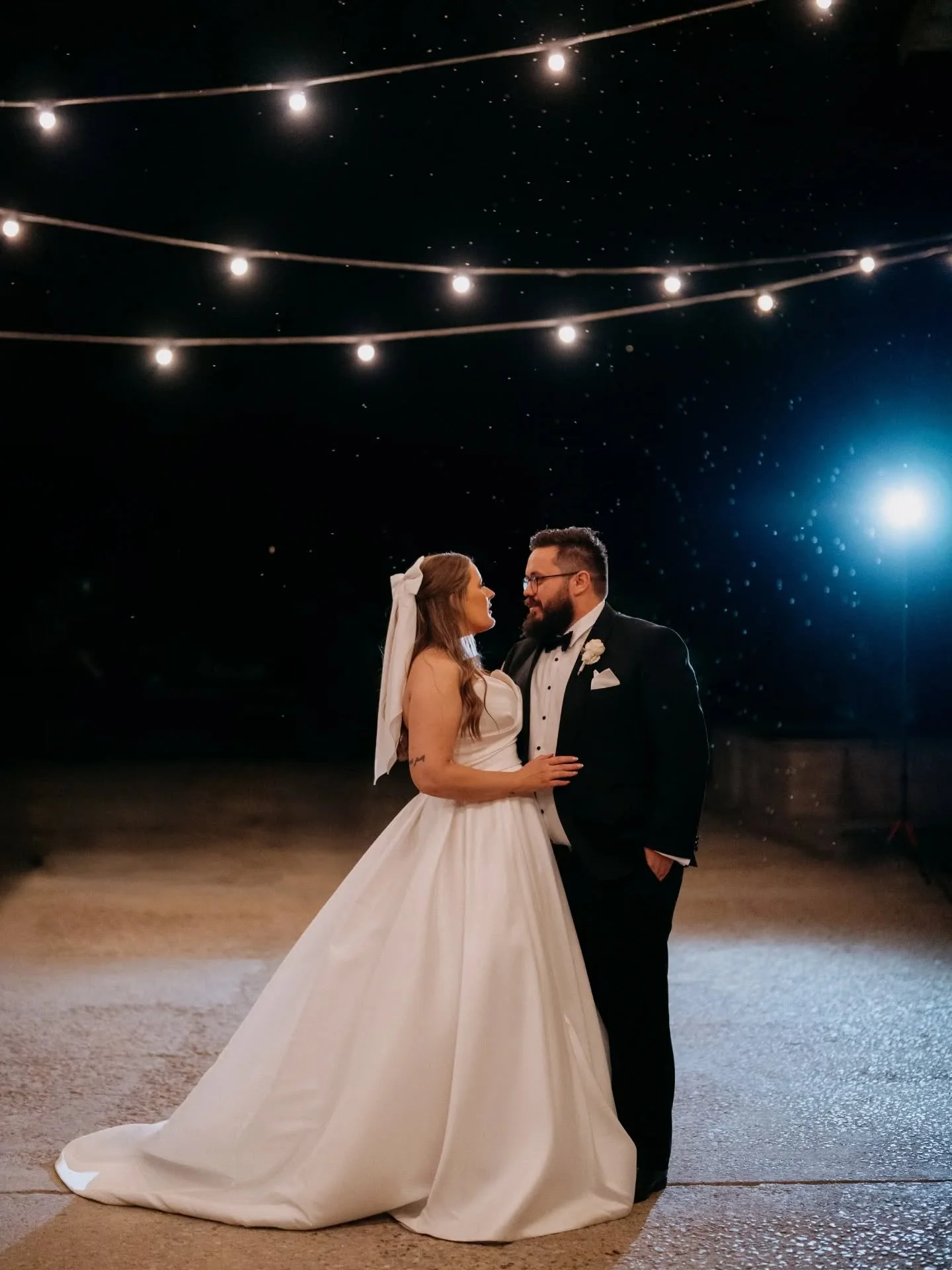 "the baby-faced Maddy and Luke meet in year 7 and become each others first ever bf/gf...
But young love is a fickle thing and that flame burns out after a couple weeks.
Coincidentally, around the same time Luke suggests they should have their fi