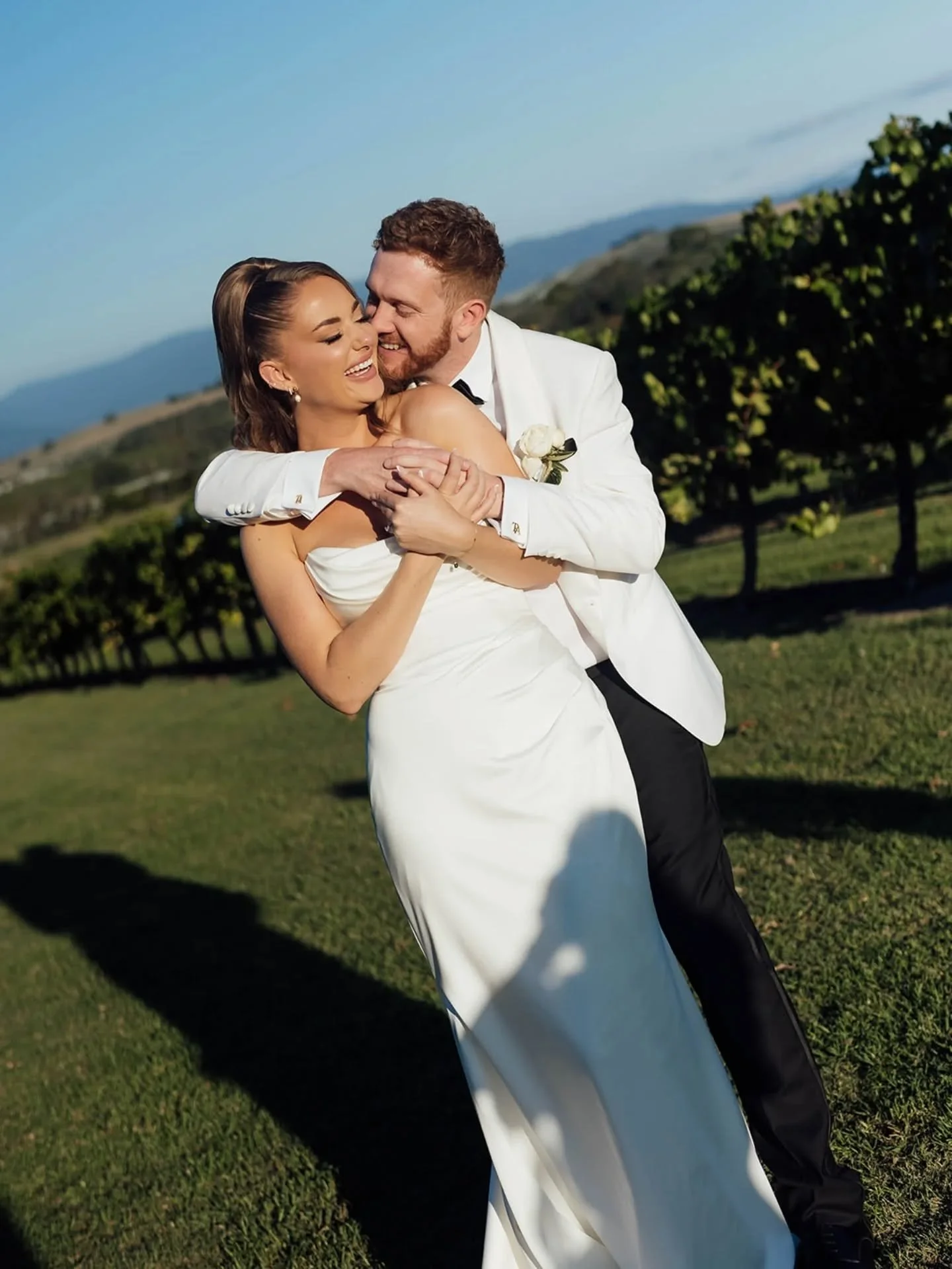 Ive never thought much of the word 'radiant', and then I met Anna &amp; Taylor. These two just glow ✨️

I wonder if Taylor looked this happy when he married his mate in Vegas? 
😜 I kid @scores23 - watching you with Anna is a once in a lifetime kind 