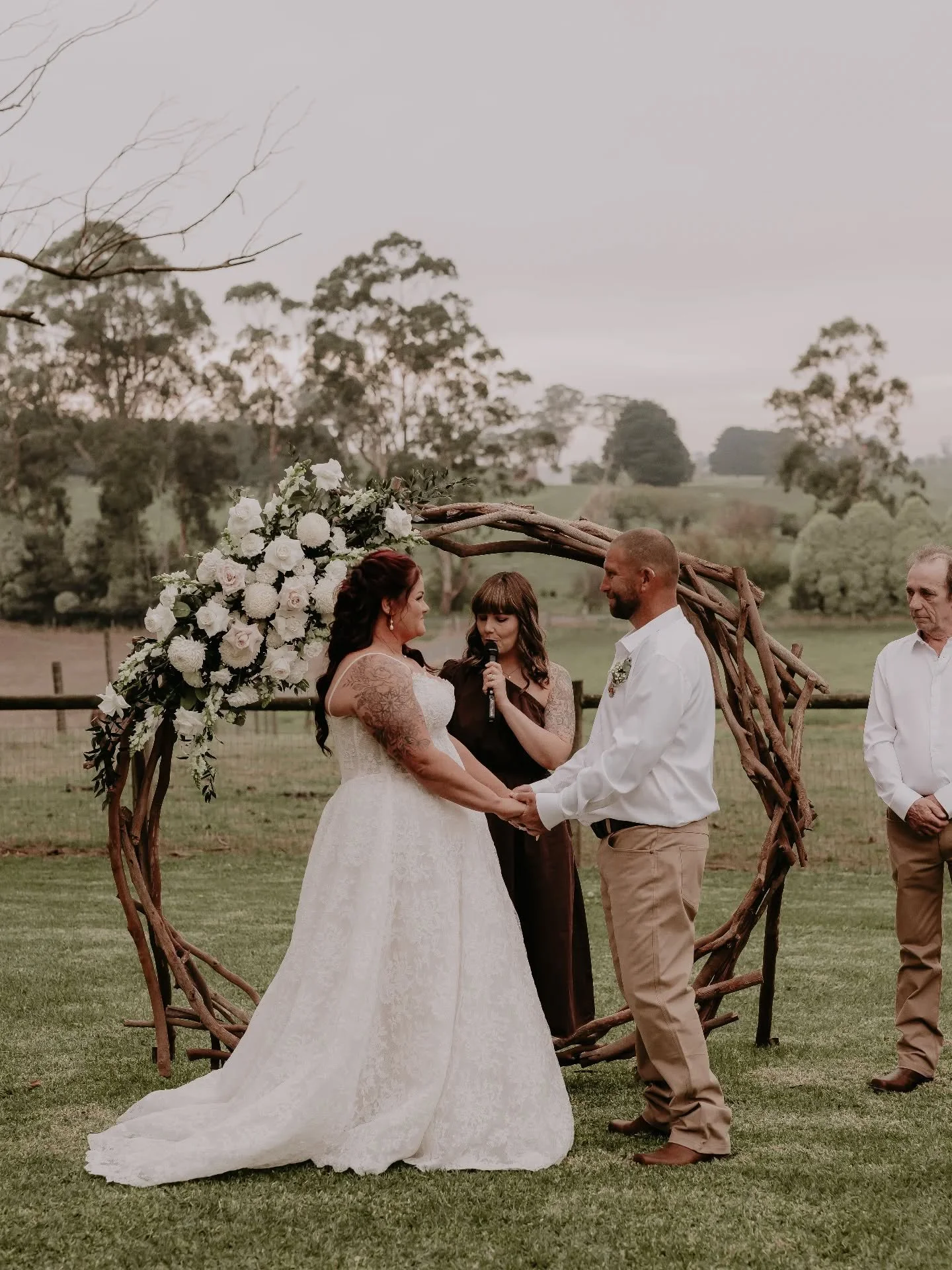 When Belinda and Scott met, they both said it was awkward. as. hell. 
But they got past that first date nervous energy and sunk into a comfortable and familiar rhythm really quickly.
They each came with dogs and two kids of their own, making them a f