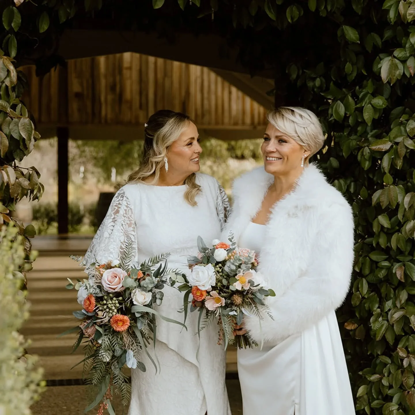 "I came alive again" 
Still one of the most beautiful things I've heard someone say about a person.
Raych knew something was missing in her life, she peeked her head over the rainbow fence 🏳️&zwj;🌈 and found Tanya; and from that moment th