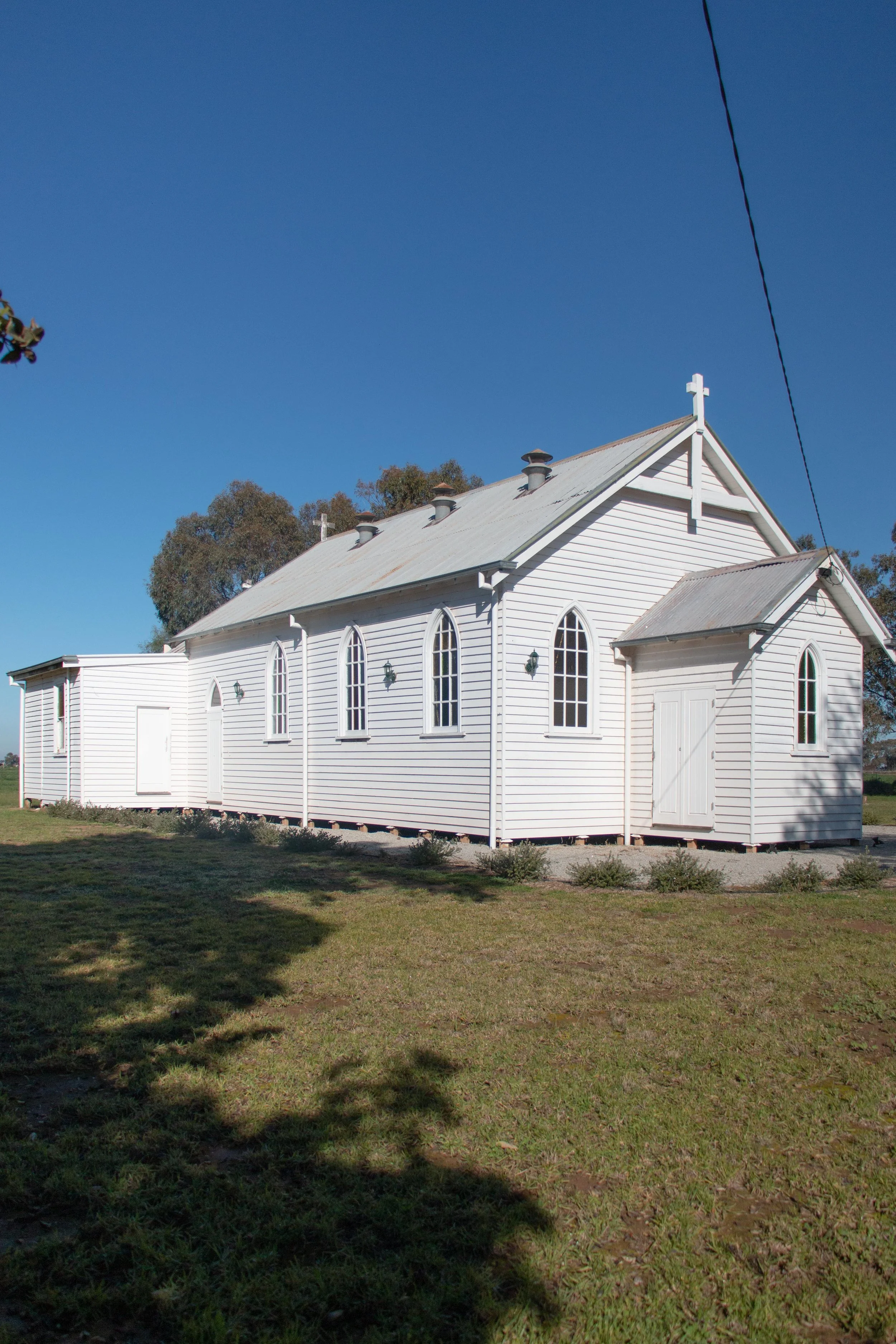 Exterior 3.jpg