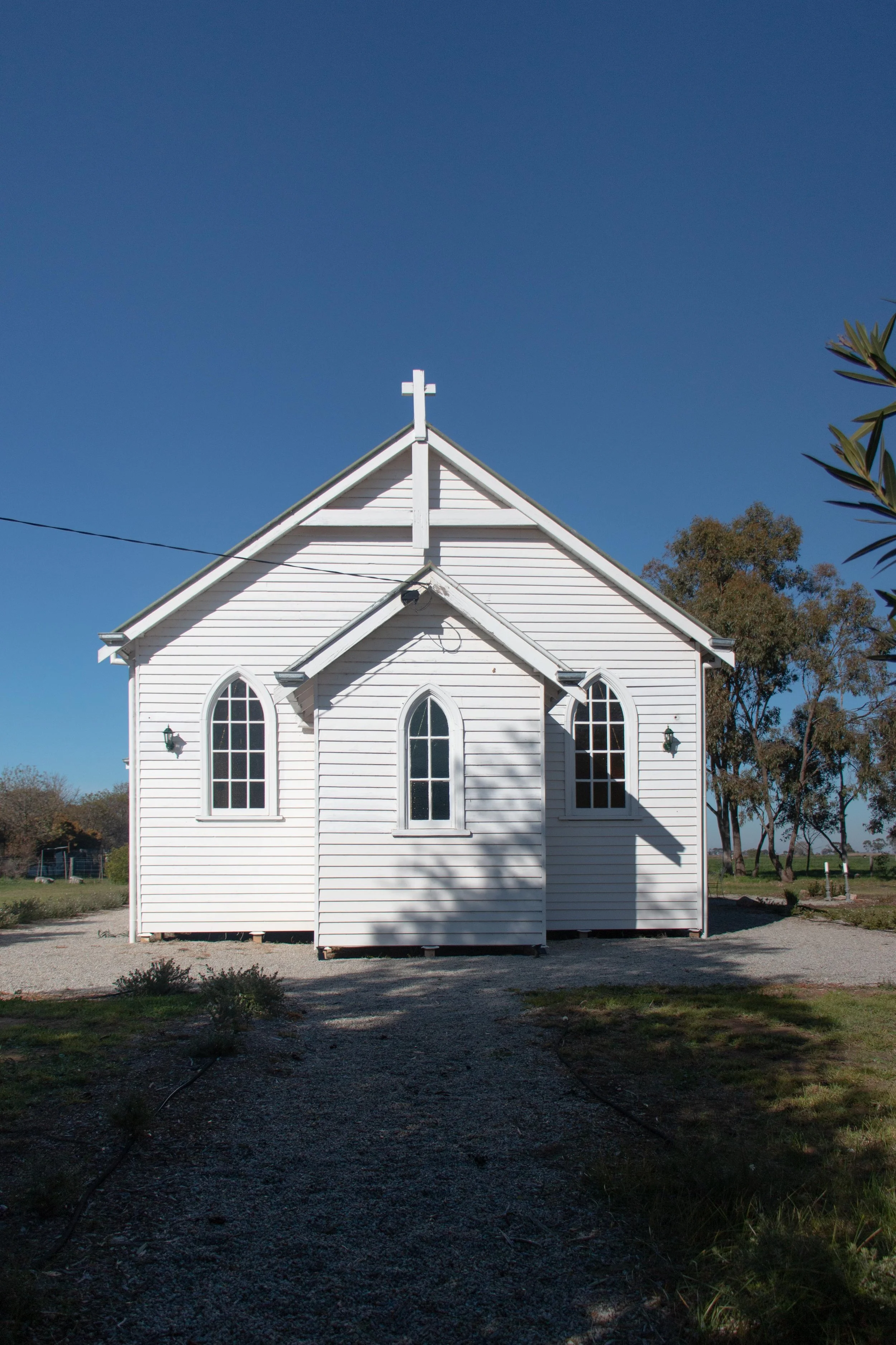 Exterior 2.jpg