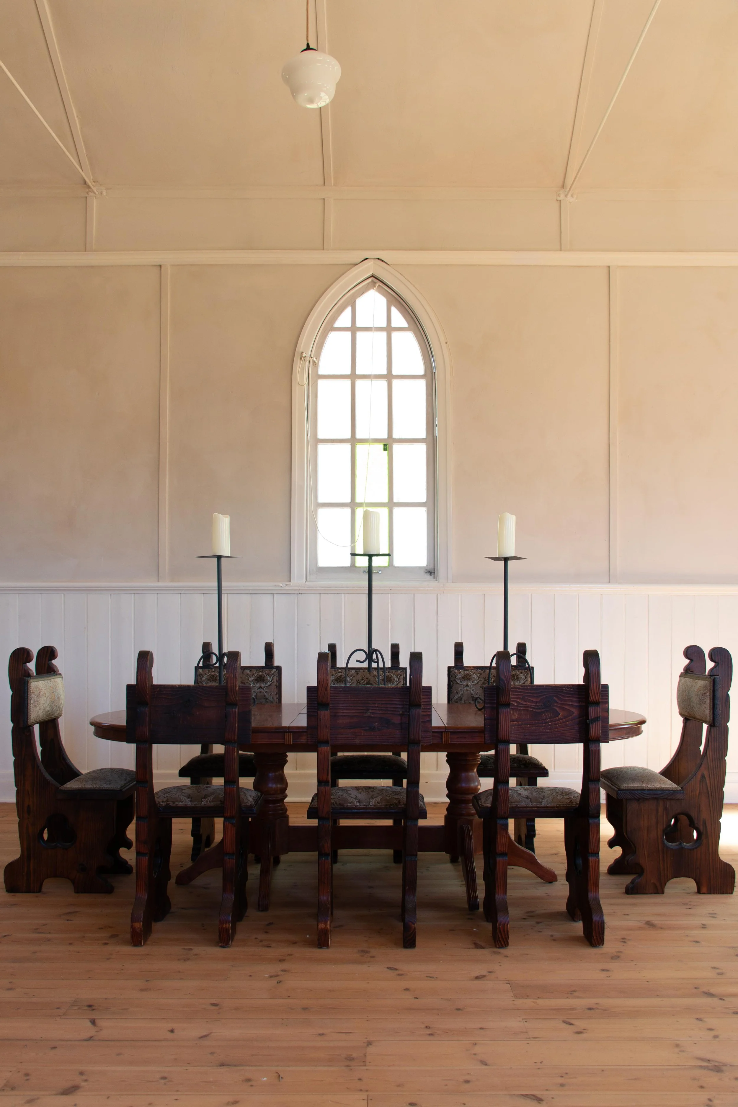 Dining 2.jpg