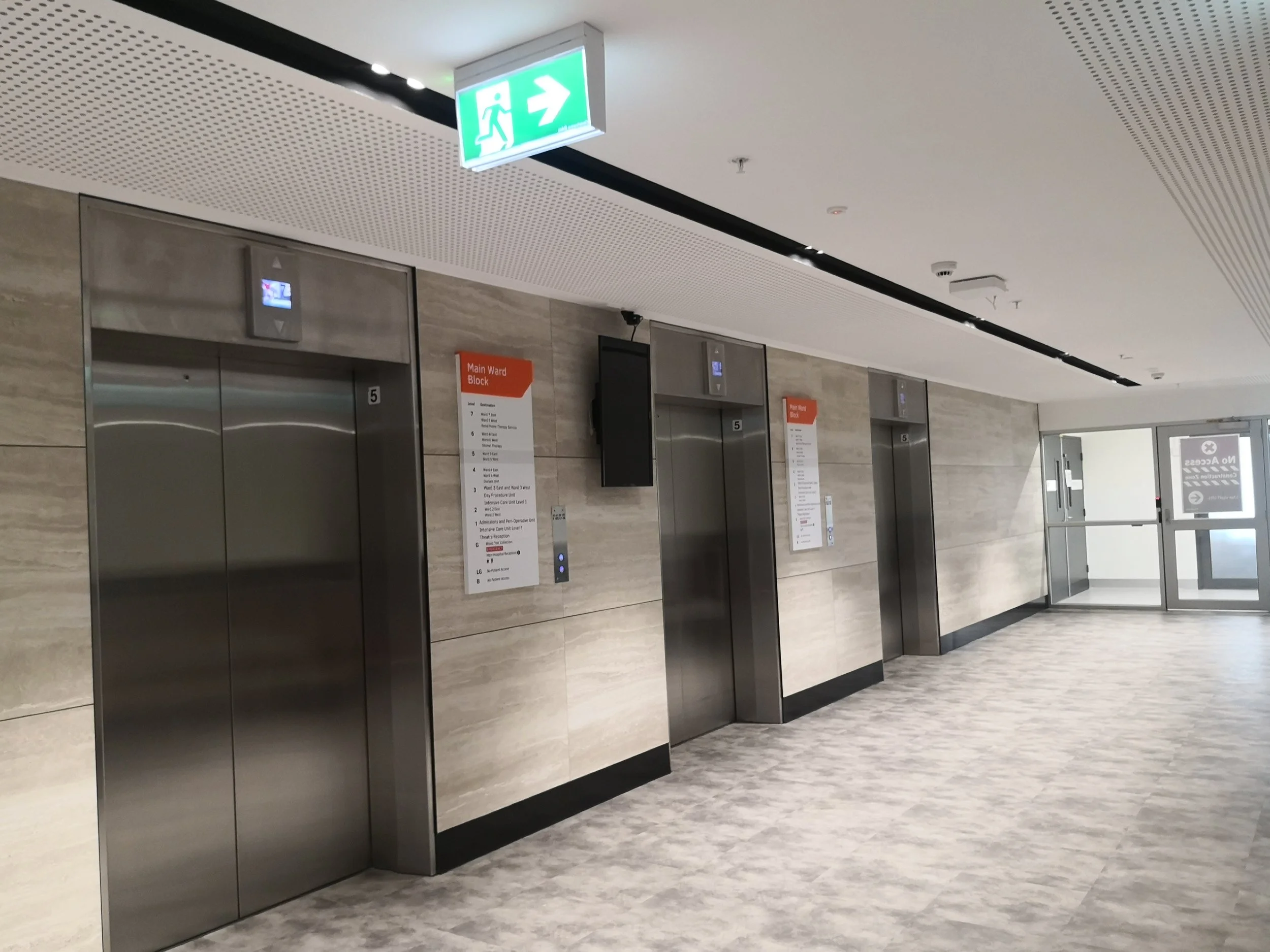 Alfred Hospital Lift Lobby