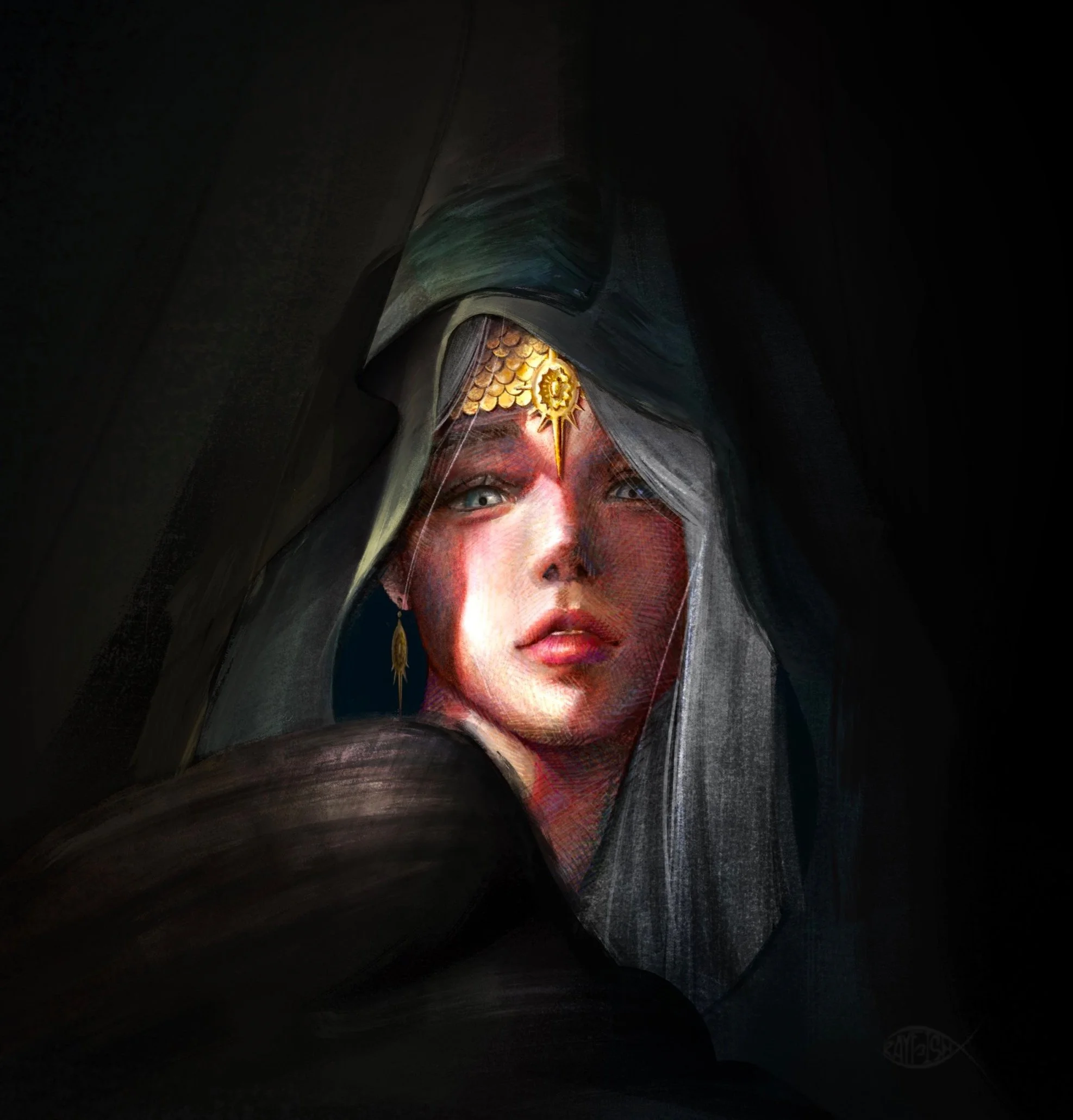 Digital illustration of a woman with silver hair, adorned with gold jewelry, wearing a dark hooded cloak, with a mysterious and intense gaze, against a dark background.