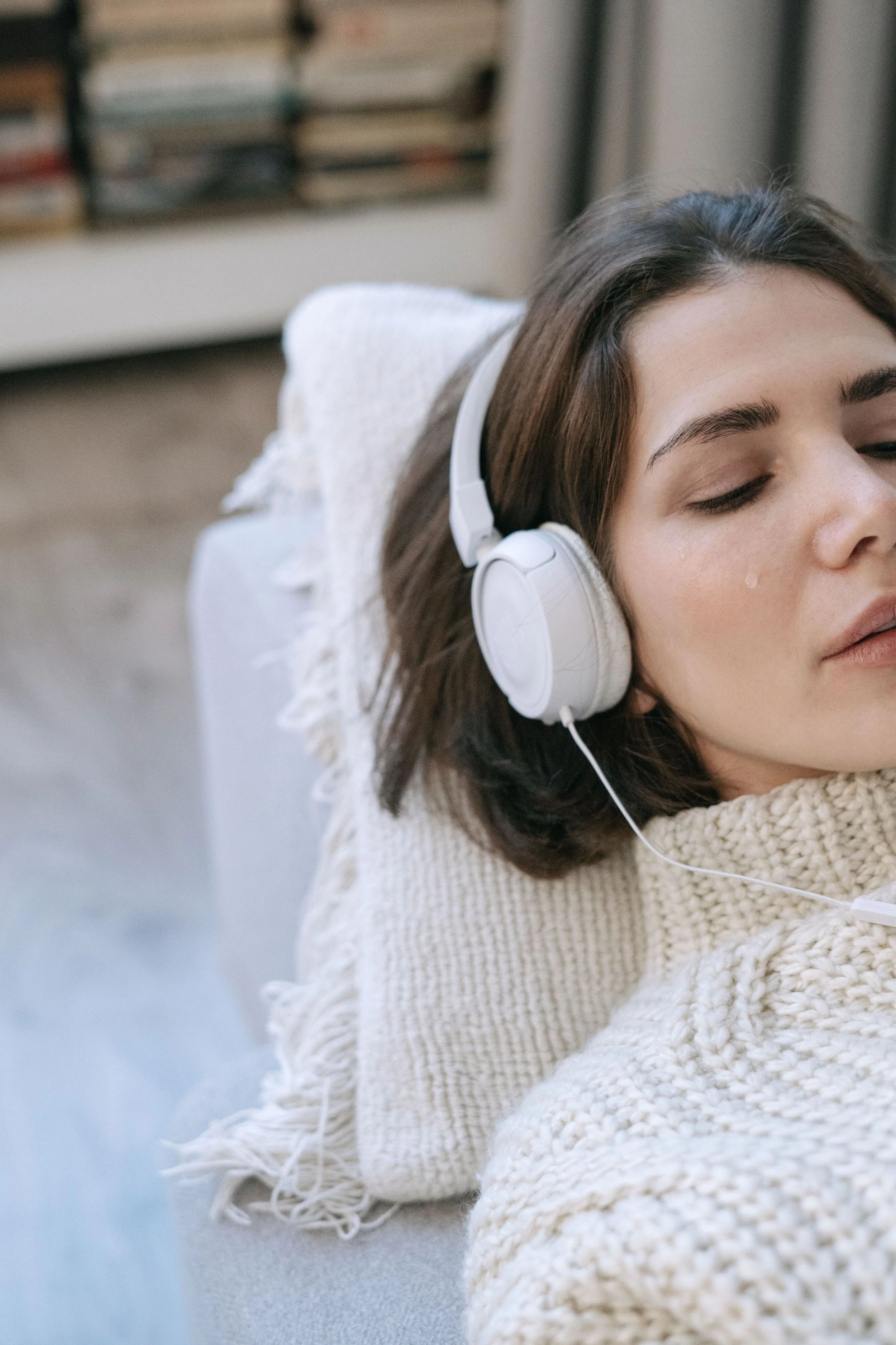 Ketamine Assisted EMDR Therapy can support deep emotional healing.