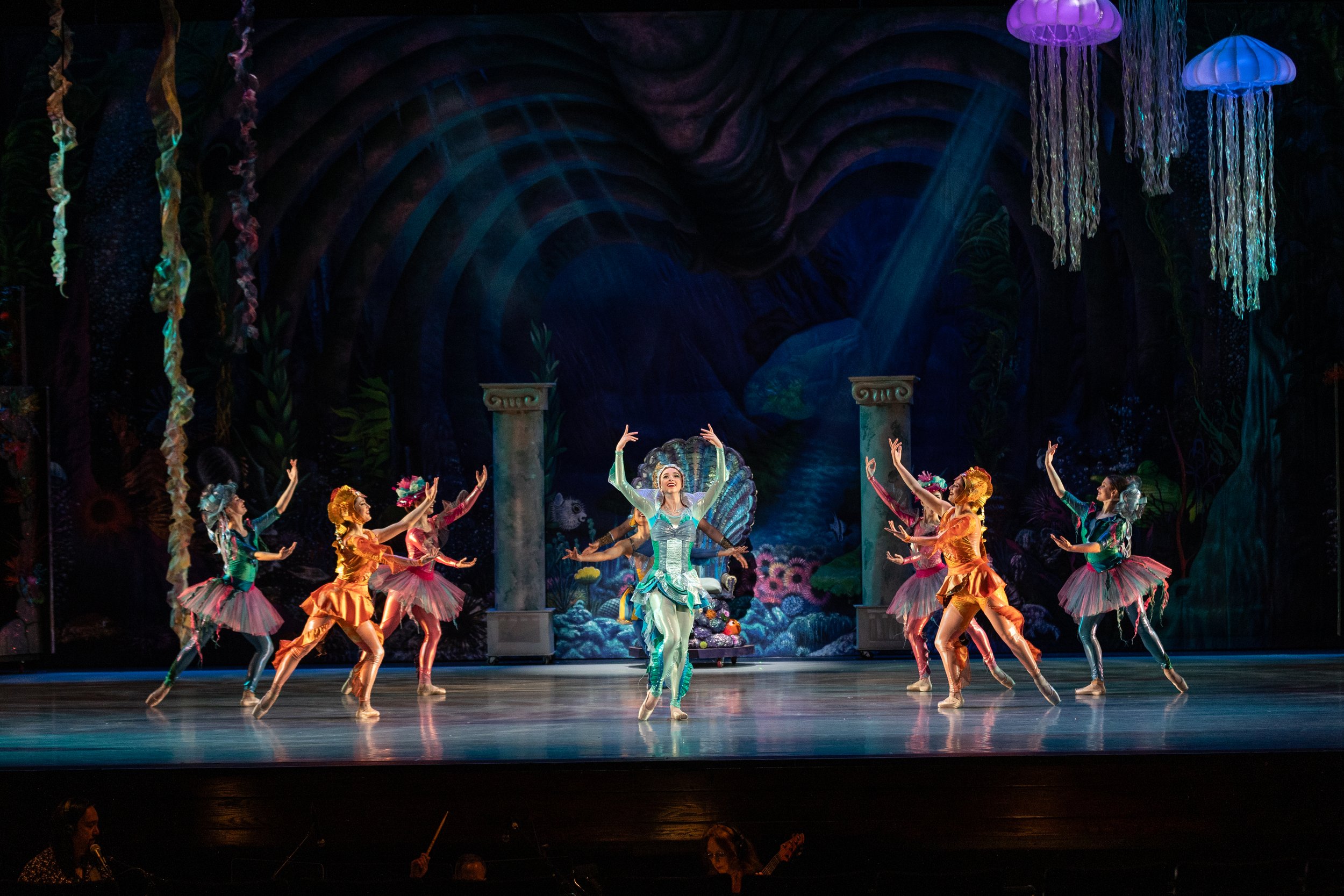 ACT 1 — Scenes 1-4