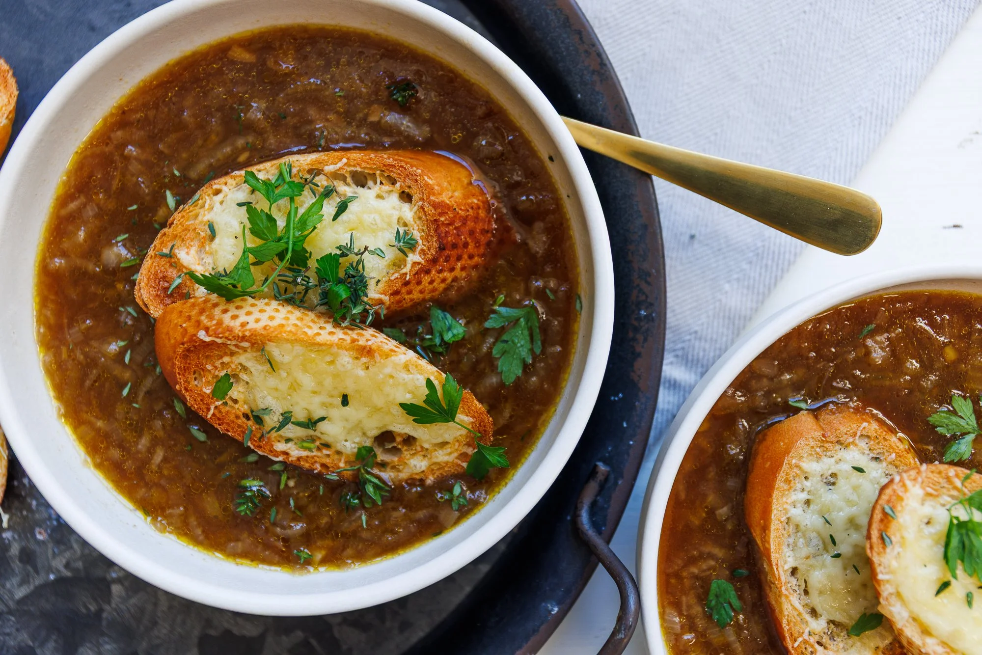 A to Oui:F is for French Onion Soup. Bon ApPÉtit!