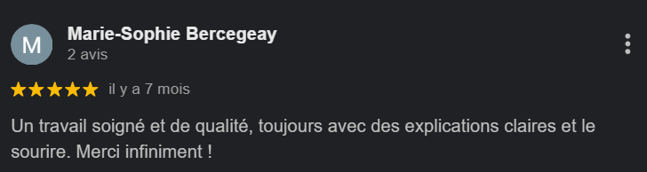Capture d'écran d'une évaluation positive en ligne avec 5 étoiles, écrite par Marie-Sophie Bercegeay, louant la qualité du travail, la clarté des explications et le sourire.