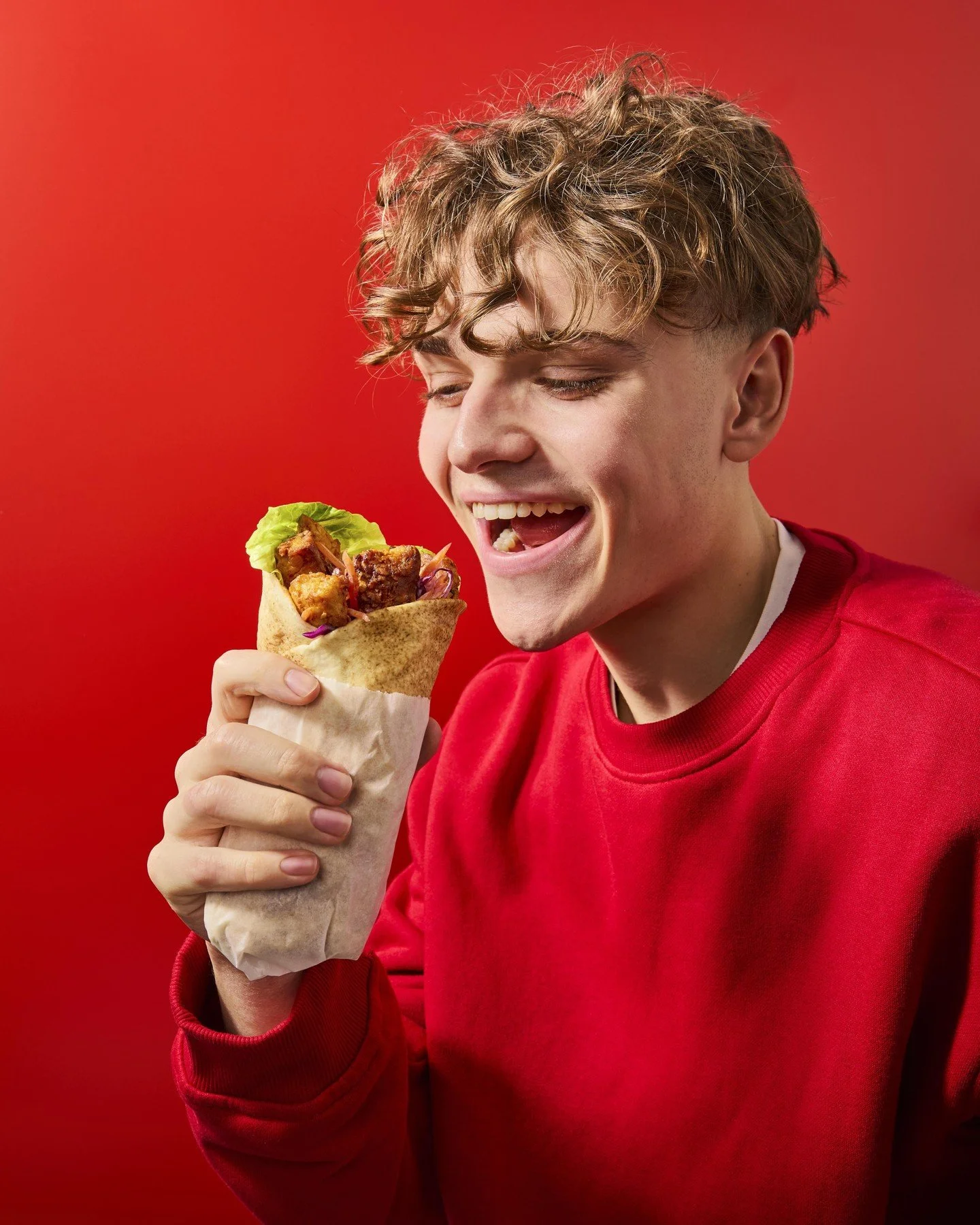 📣PSA: Peri Peri isn&rsquo;t just for Nando&rsquo;s 📣

Our Peri Peri Tempeh is here. 🌶️

It has a delicious fiery kick, 44g of supercharged protein, and is naturally high in fibre.

Give chicken the night off and try our Peri Peri Tempeh in your ne