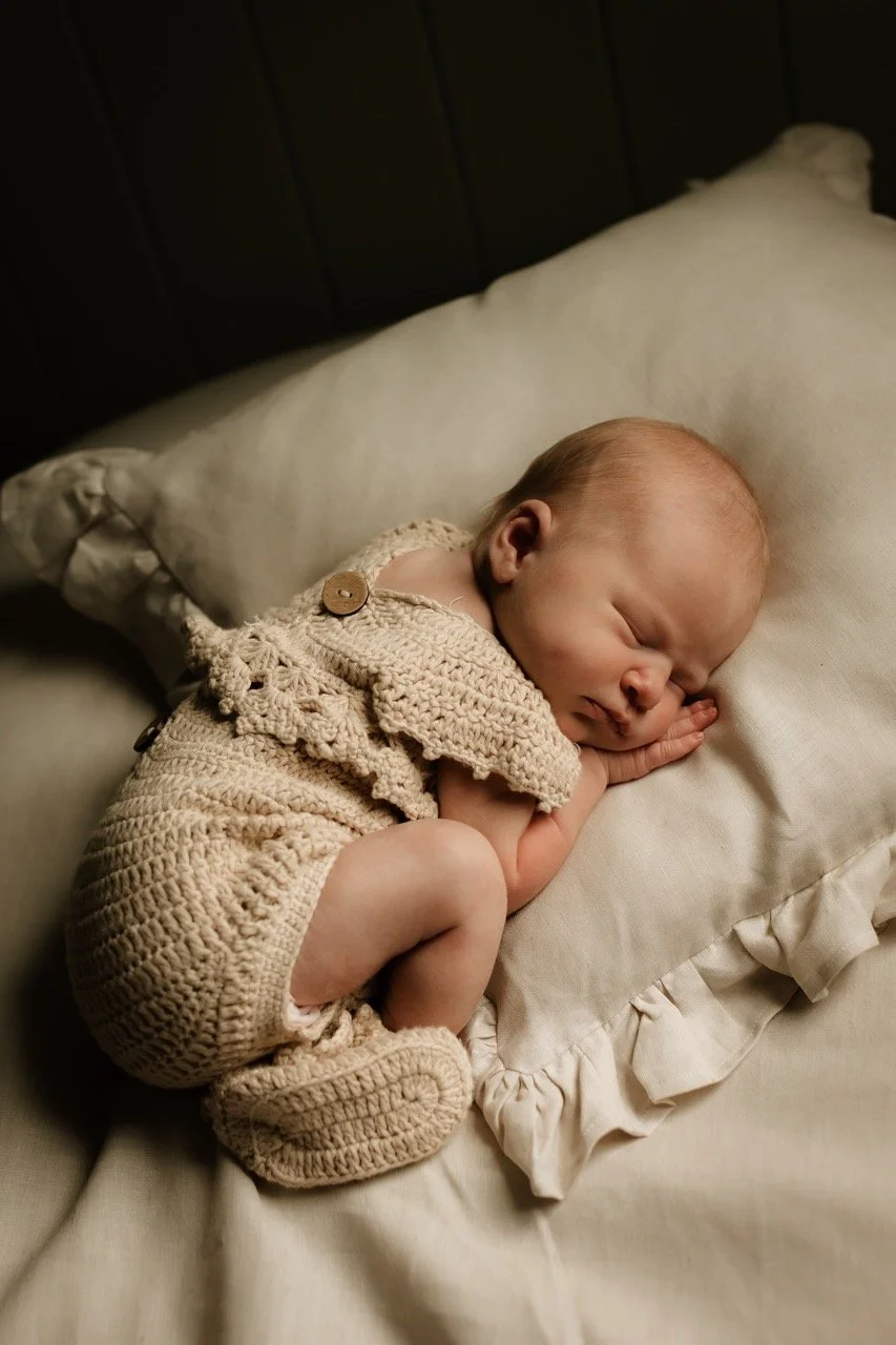 newcastle newborn photographer.jpeg