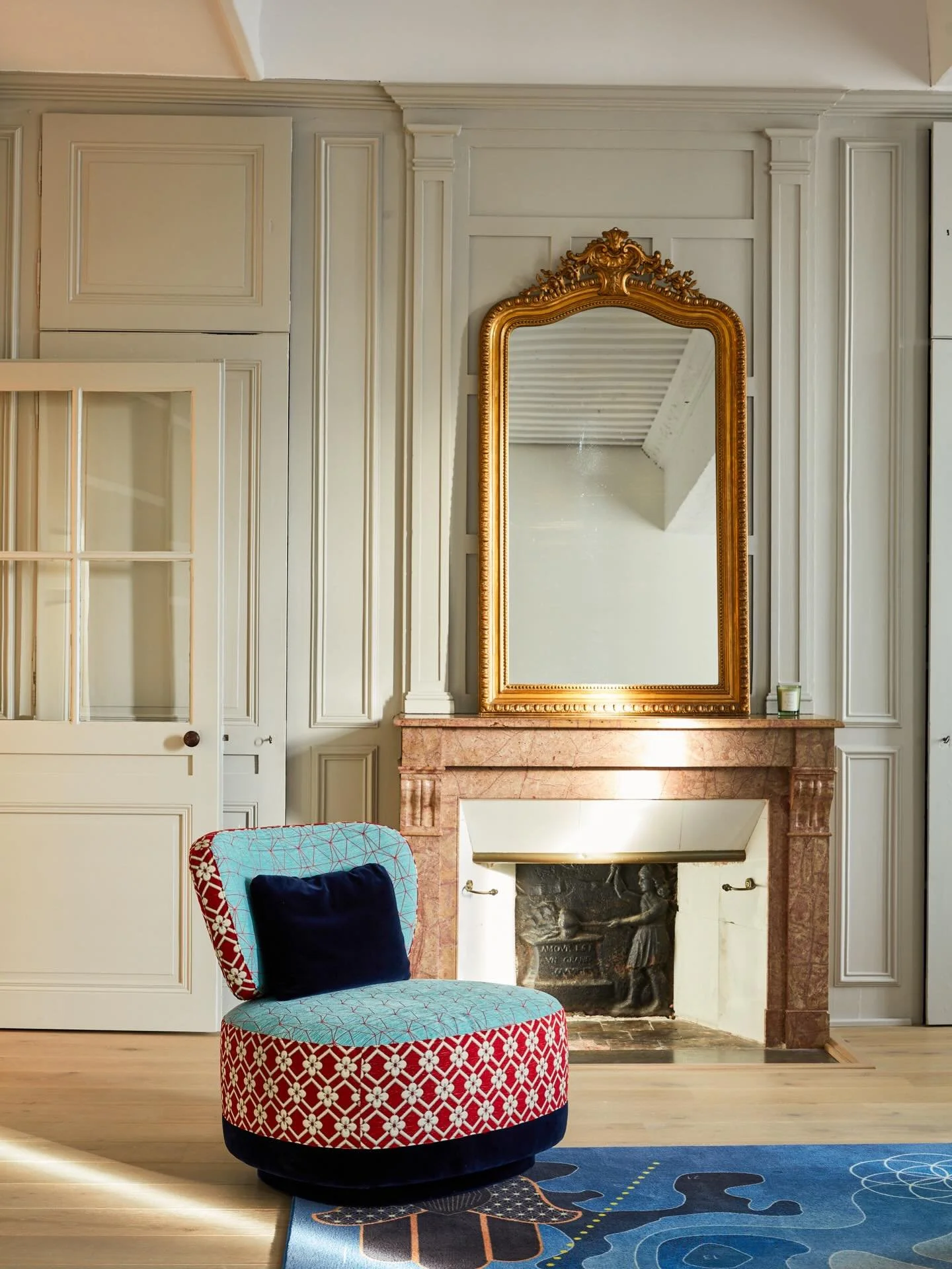 Du cachet, but make it vibrant.