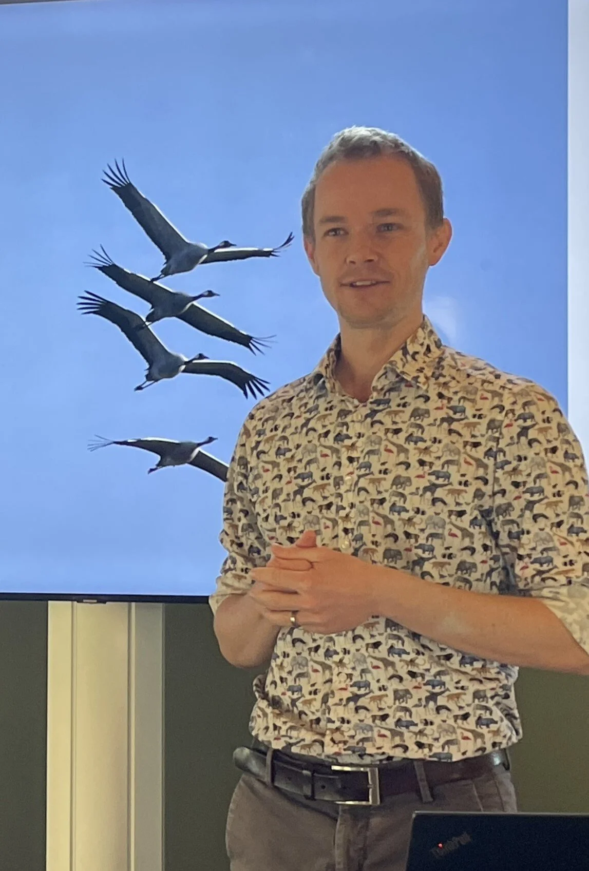 Koen explaining the scientific foundations of the radar