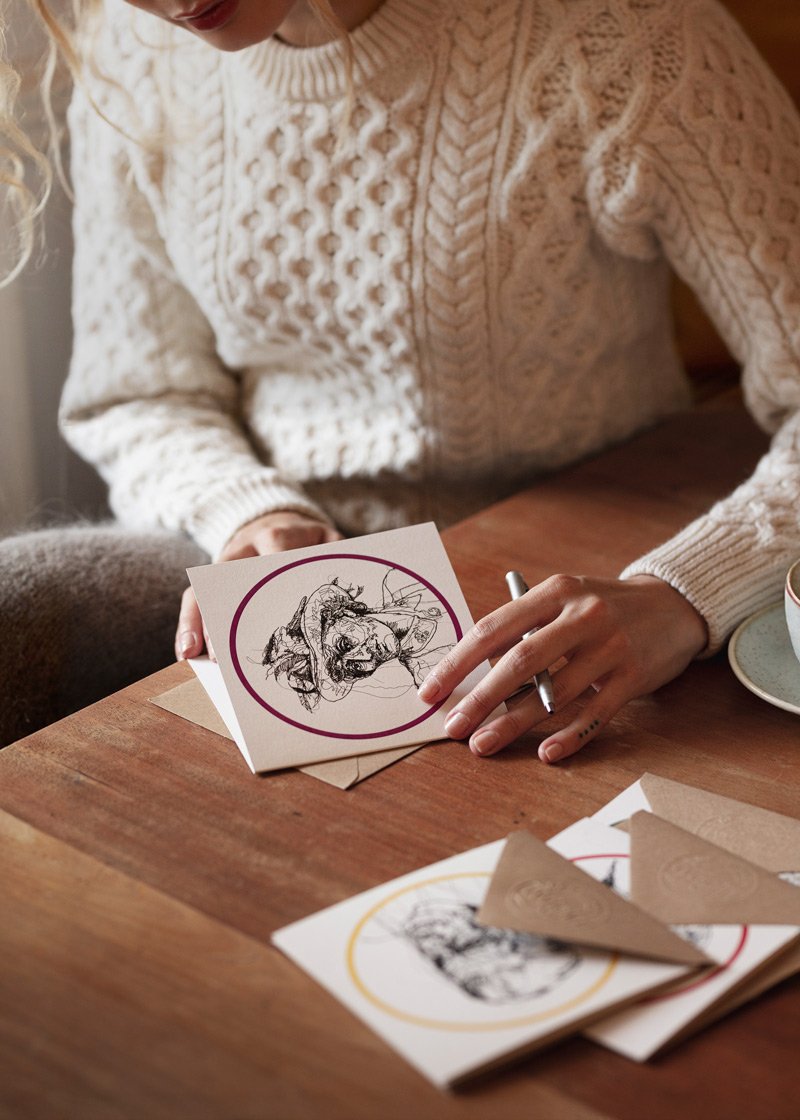 Twigin_close-up-cards_cafe.jpg