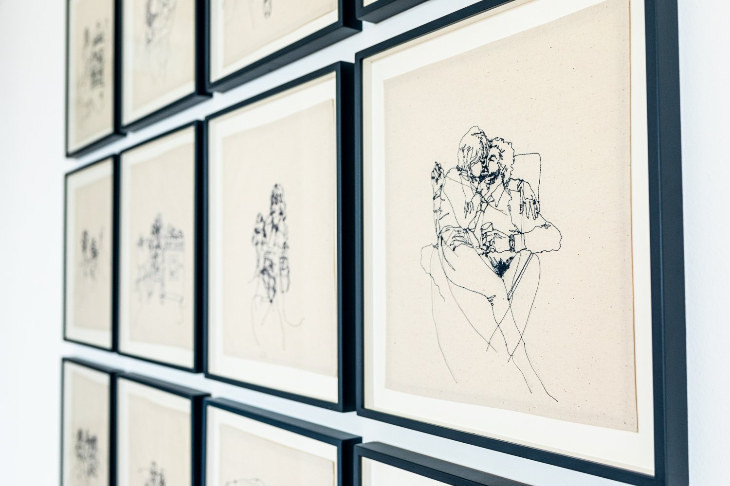 Threads grid_frame colour.jpg