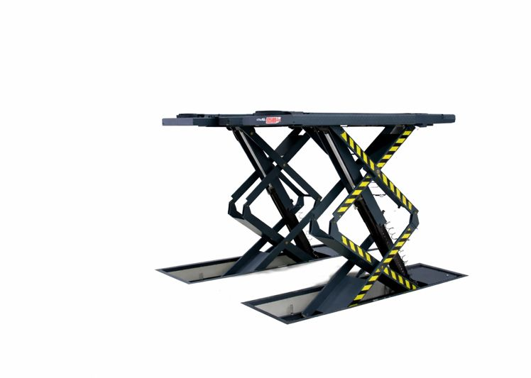 Un chariot élévateur pour camion de restauration rapide