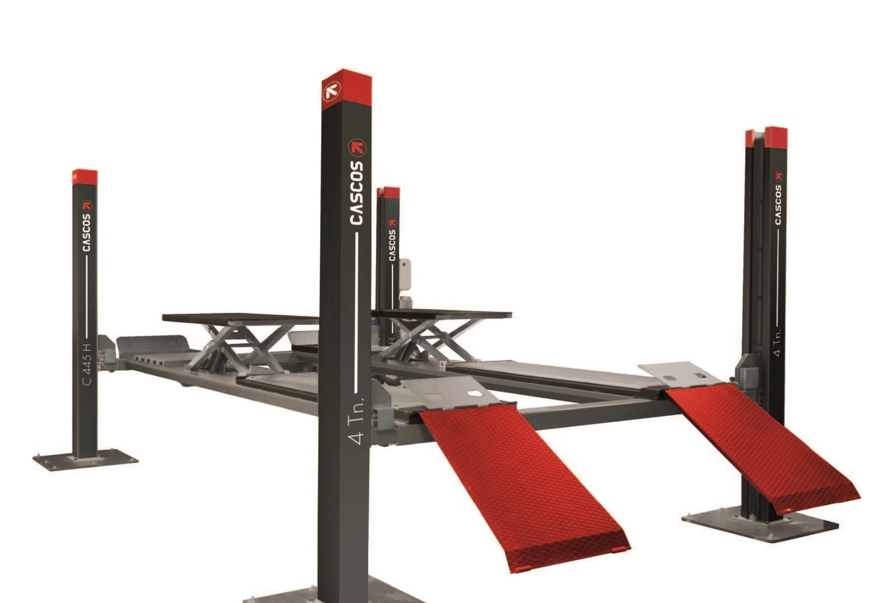 Une machine de sport avec deux rampes rouges, une plateforme en métal, et des colonnes verticales noires avec des inscriptions en blanc et rouge.