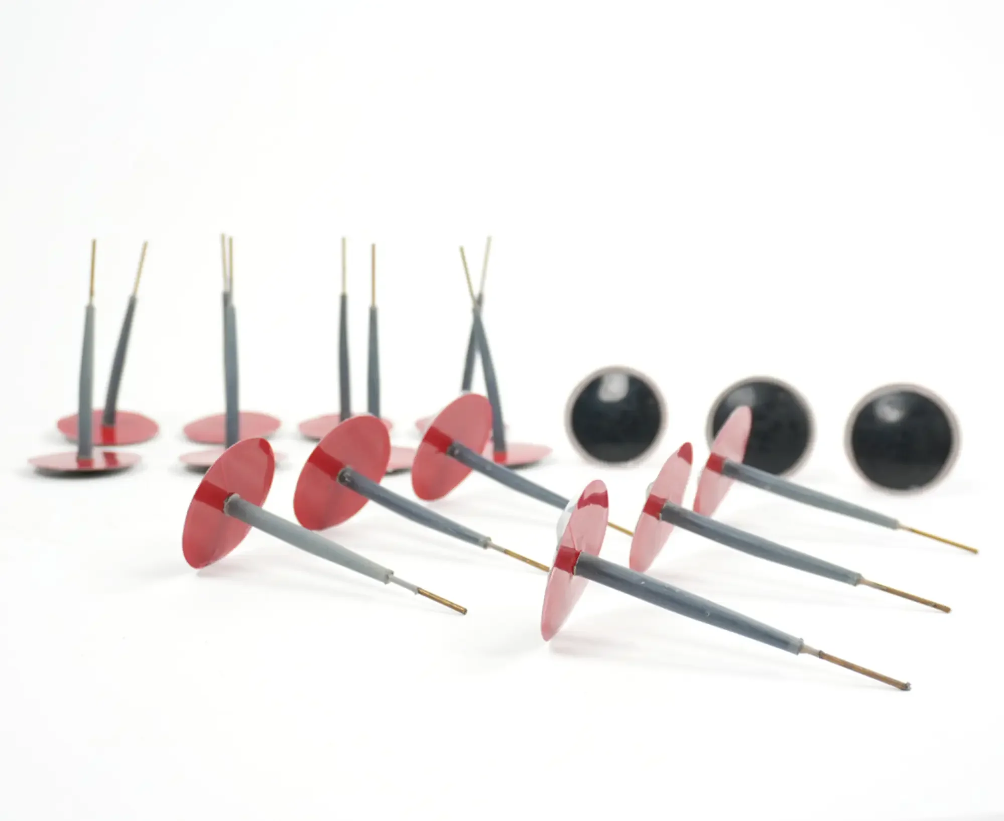 cheville-champignon-diam-tige-6mm-1755965542 (1).webp