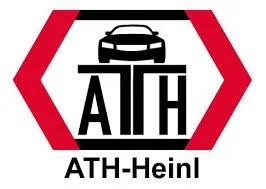 Logo de la société ATH-Heinl avec une voiture au-dessus du texte.