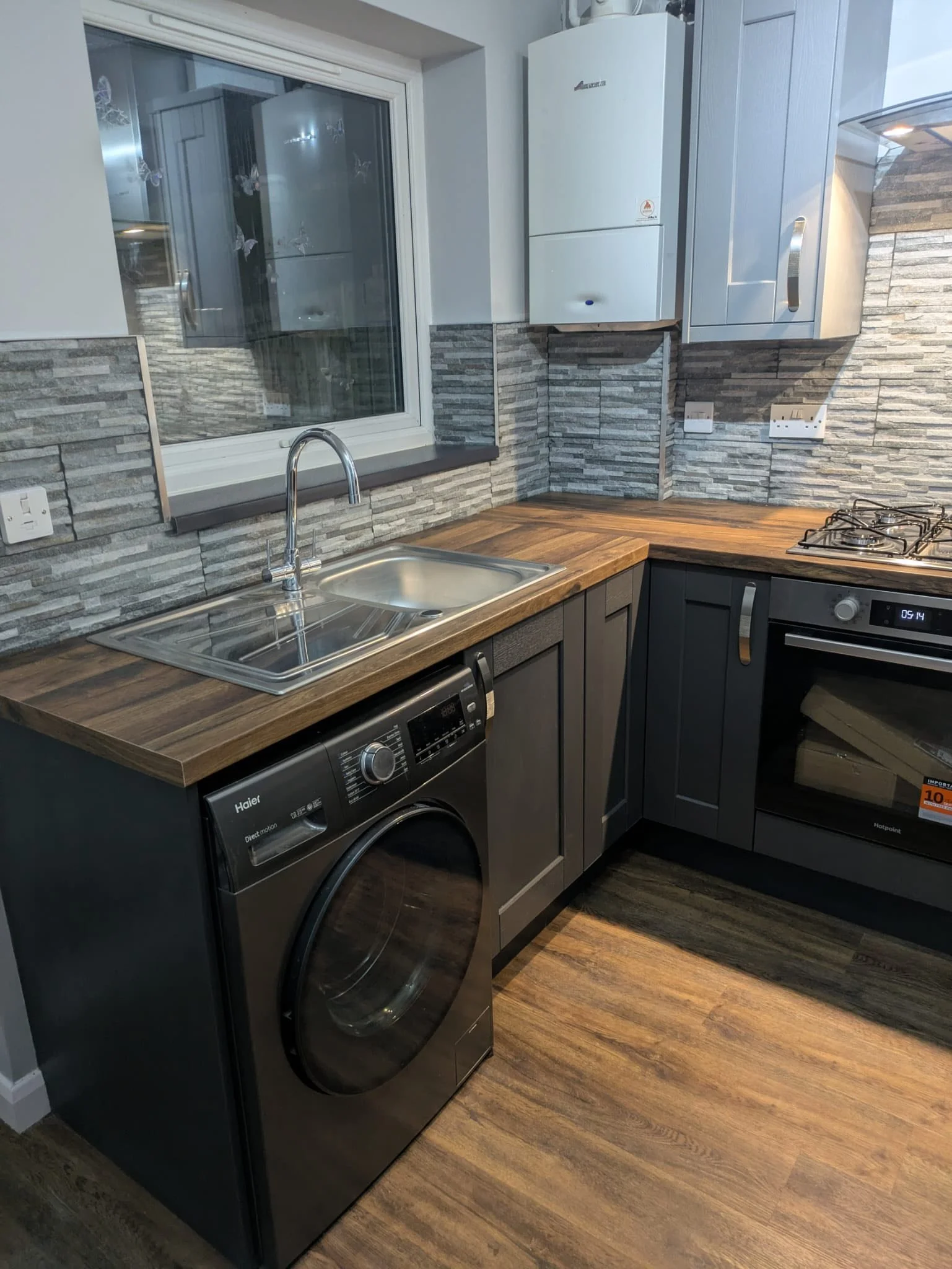 Someone kitchen 1.jpg