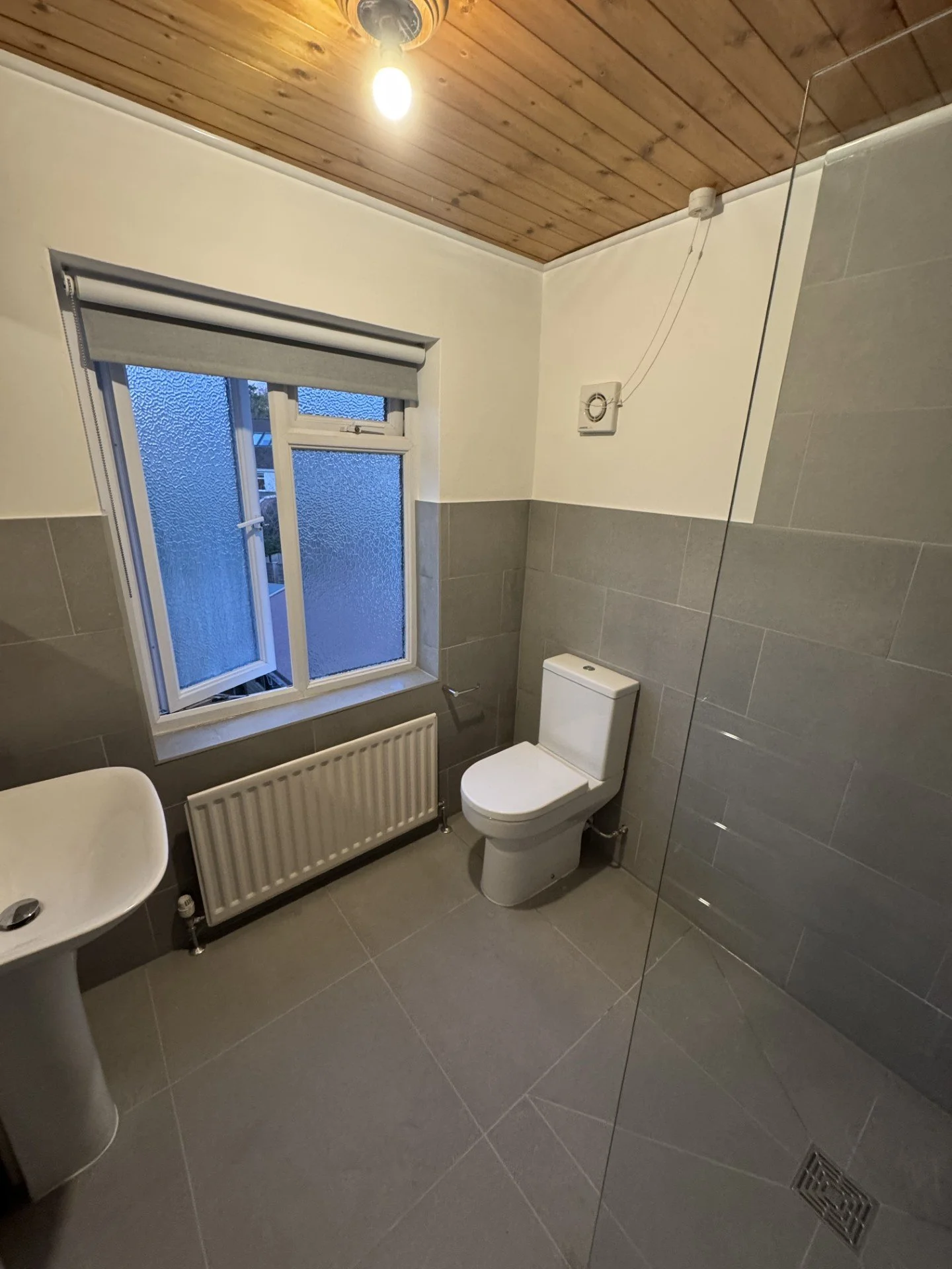 Croney wetroom 2.jpg