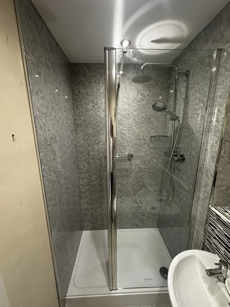 Durber shower room 2.JPG