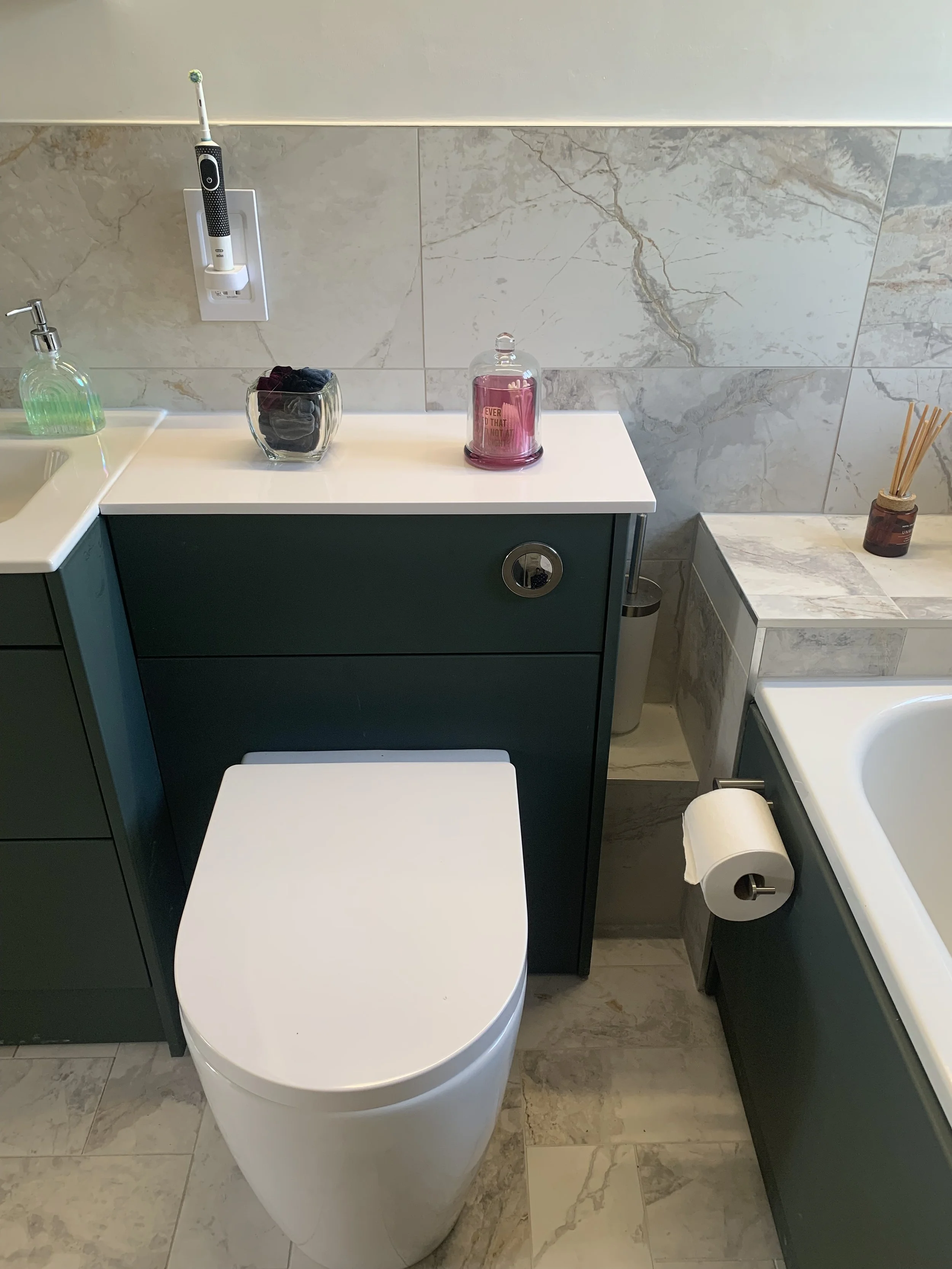 Frauke bathroom 11.jpg