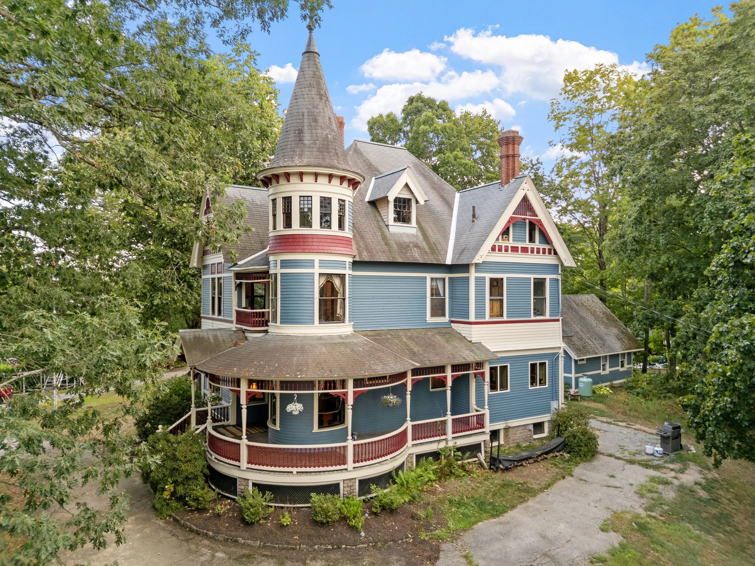 68 Center Street - Margot Skelley (96).jpg