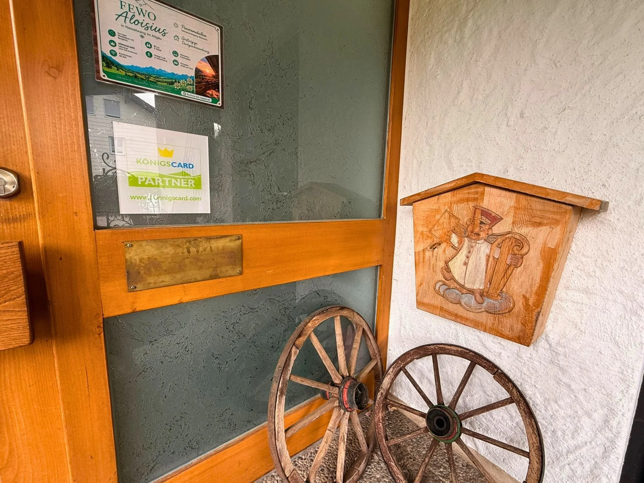 Einladend gestalteter Eingangsbereich mit liebevollen Details