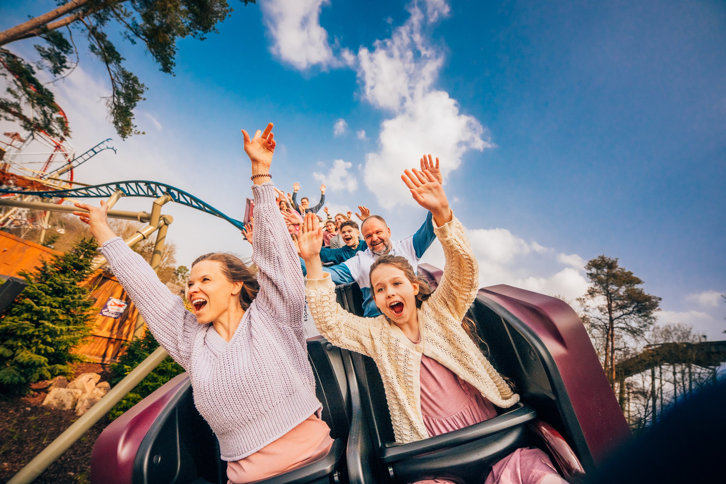 100% Wolf - Plopsaland Deutschland