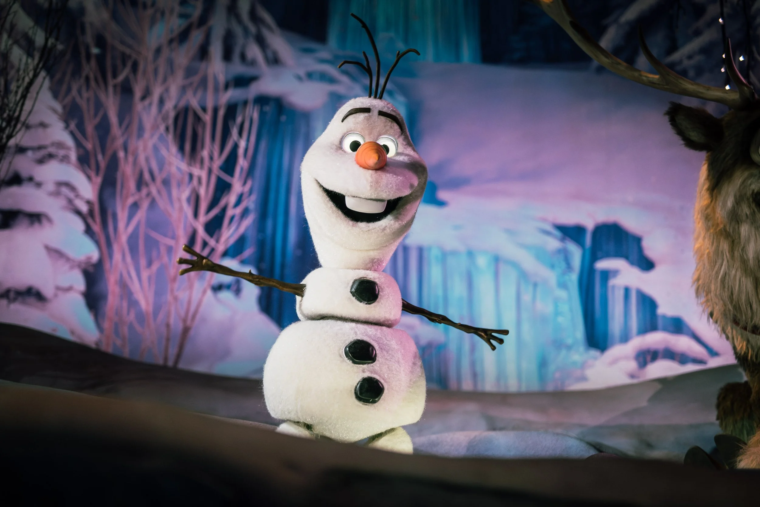 Frozen Ever After - Disney Adventure World