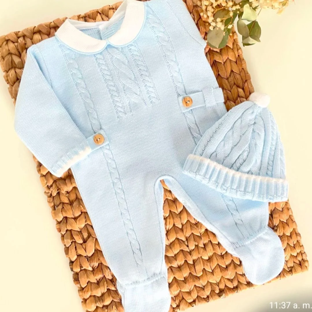 Blue Ocean Photo Summer Instagram Post - 2026-04-03T113151.026.jpg