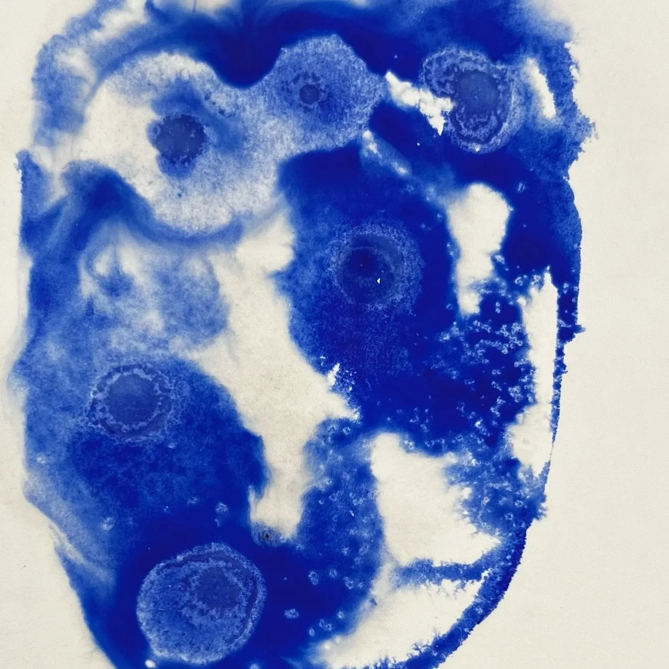Ultramarine Blue for the Summer. 💙🪩
Watercolor, alcohol and Salt on paper. 

.
.
.
.
#art #artist #contemporaryart #contemporaryartist #painting #mixedmedia #contemporarypainting #drawing #pencil #watercolor #ink